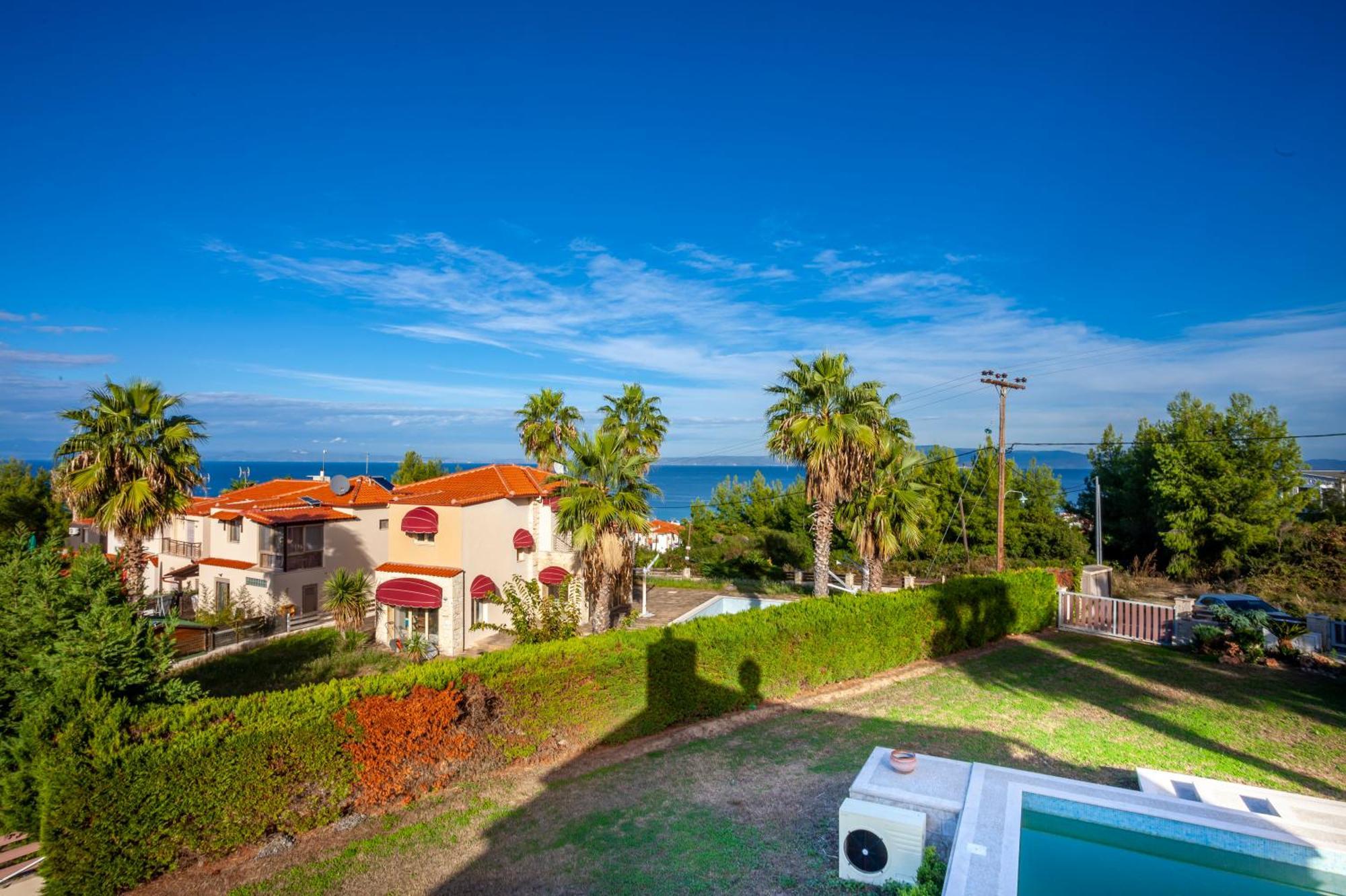 Perfect View Deny With 6 Bedrooms And Heated Pool *