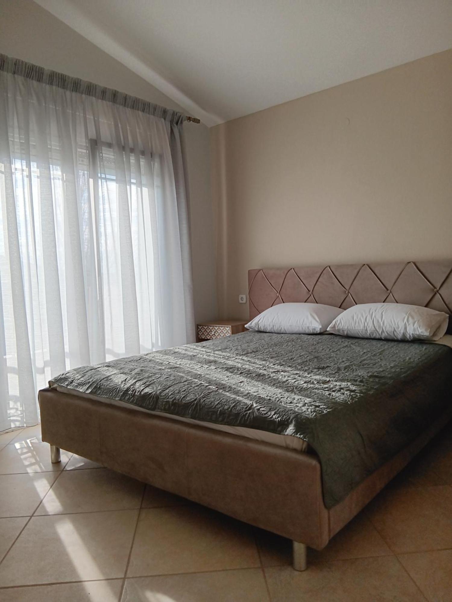Babis House Apartment *