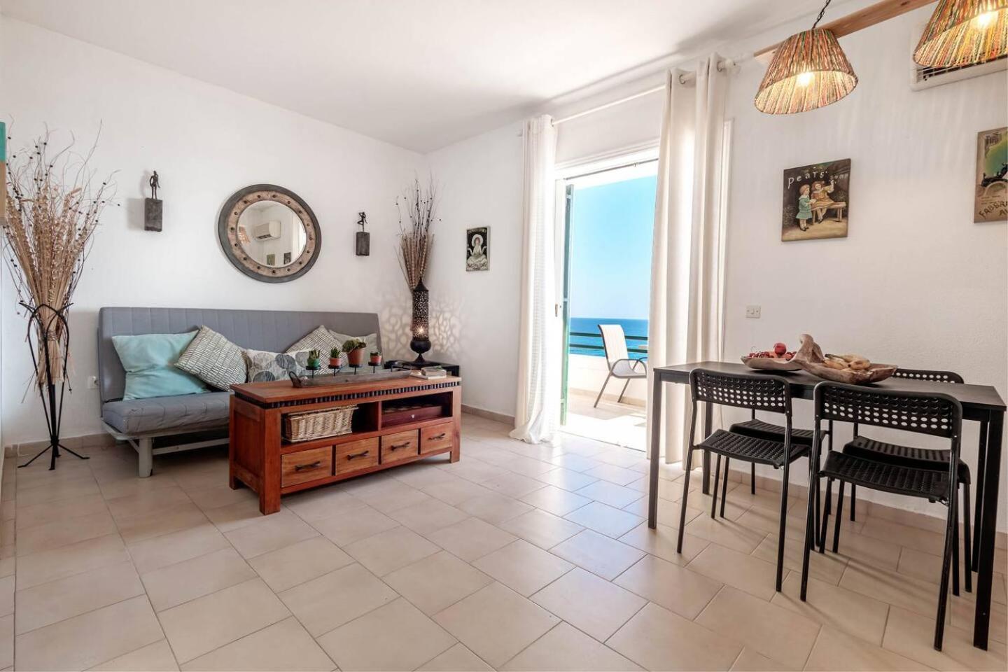 New Era Menigos 112 Apartment Glyfada (Corfu)