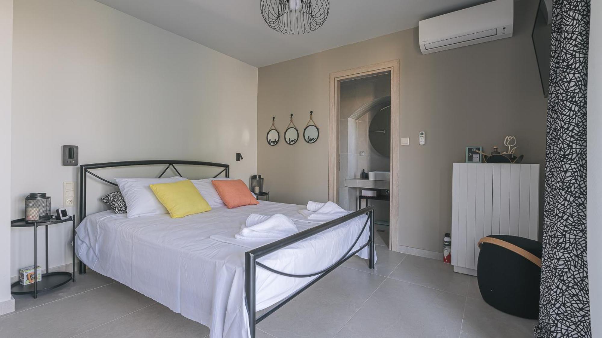 Electra Beachfront Suites,