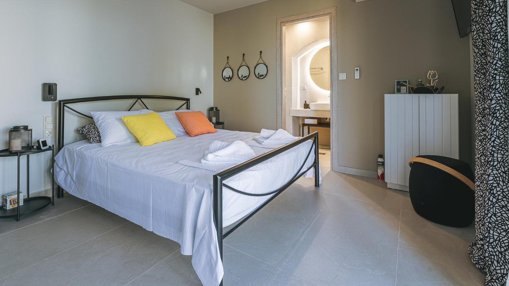 Electra Beachfront Suites, Aparthotel Nea Iraklia