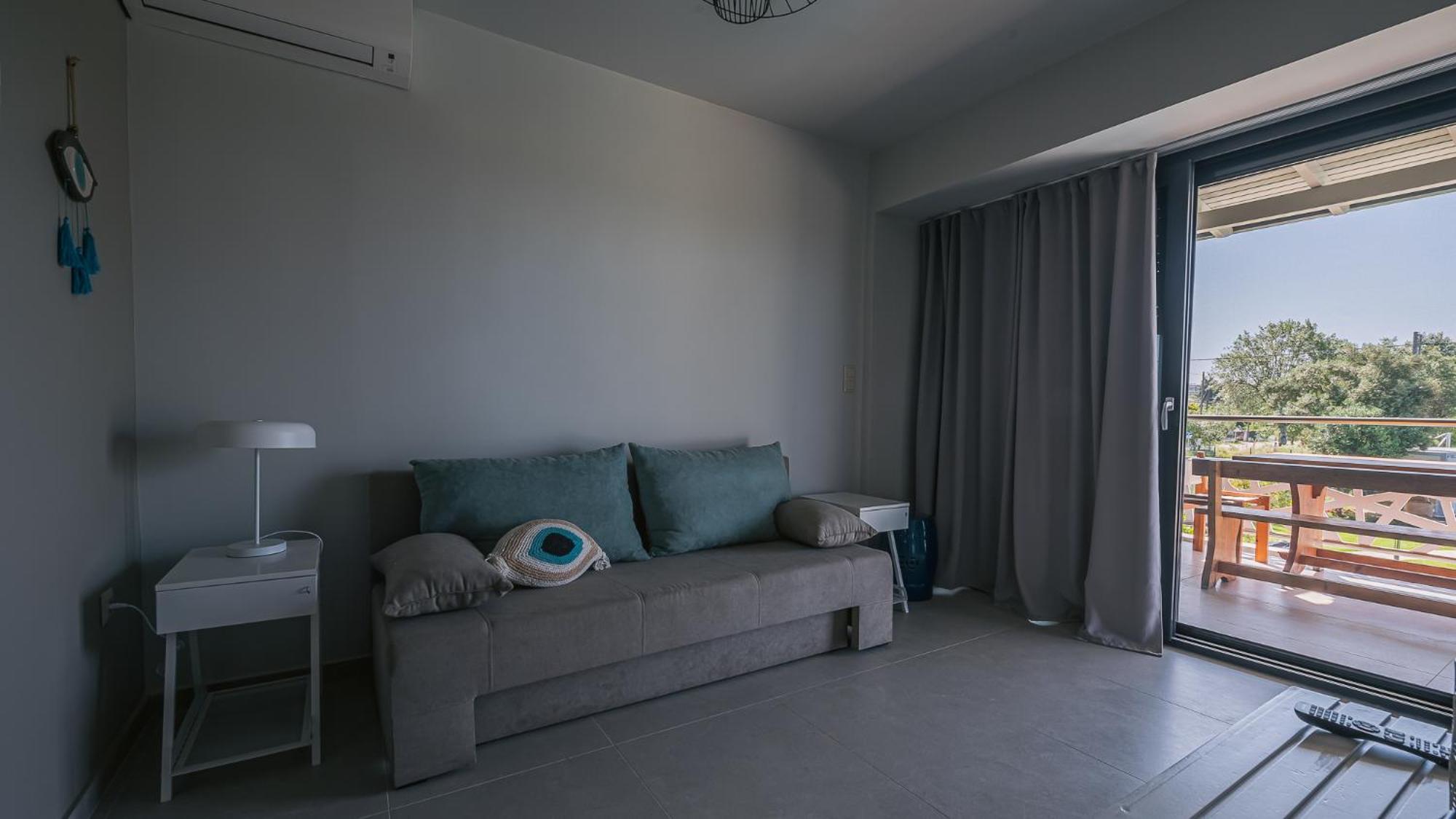 Electra Beachfront Suites, * Nea Iraklia