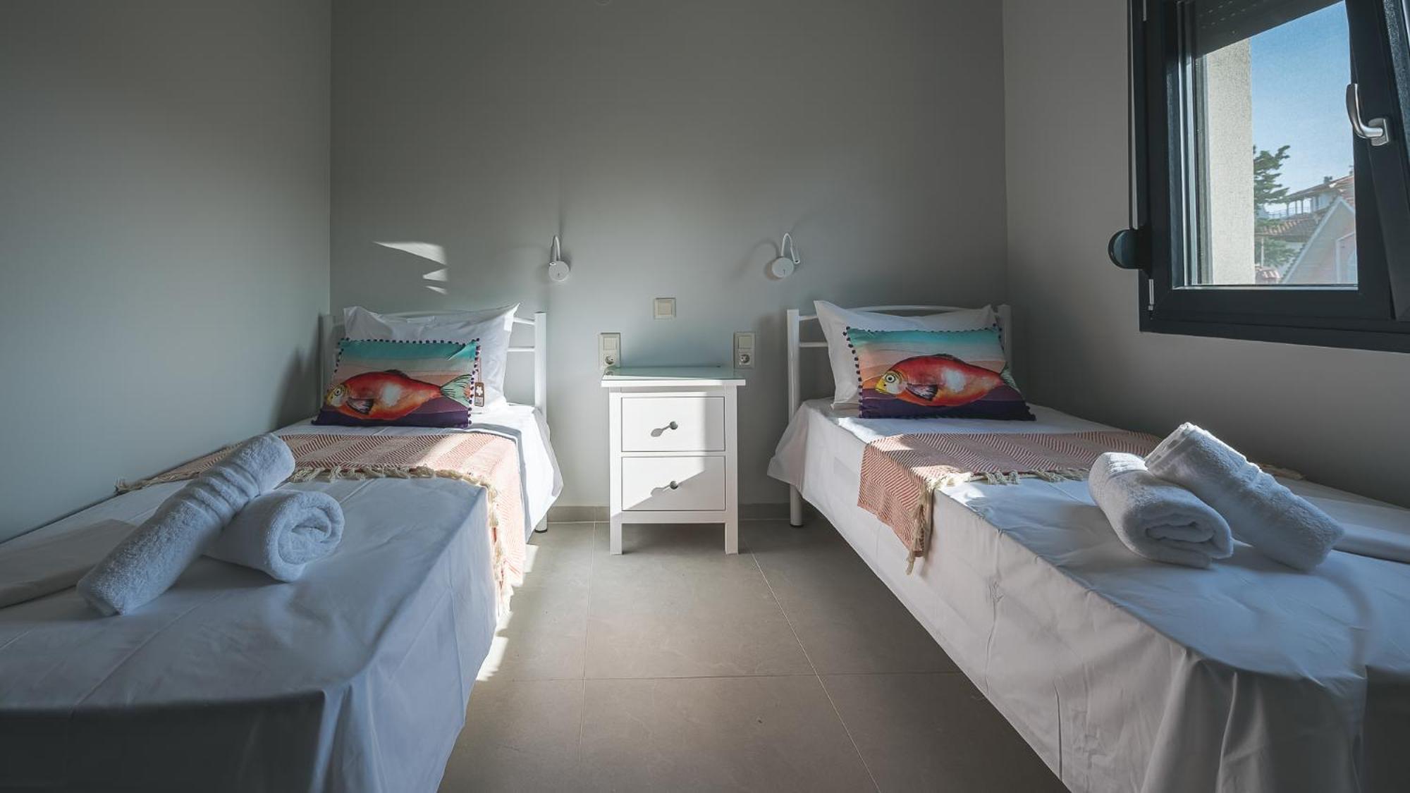 Electra Beachfront Suites, * Nea Iraklia