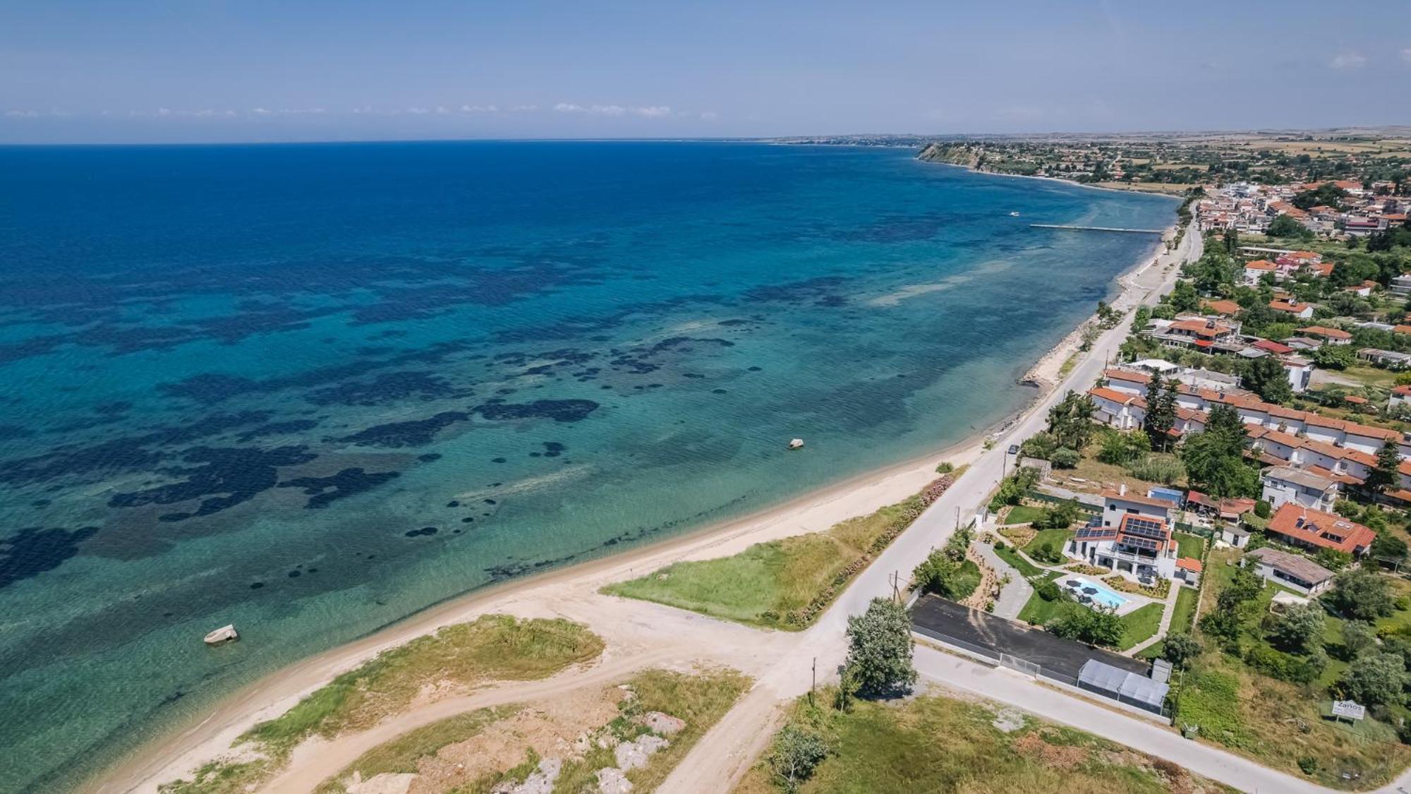 Aparthotel Electra Beachfront Suites,