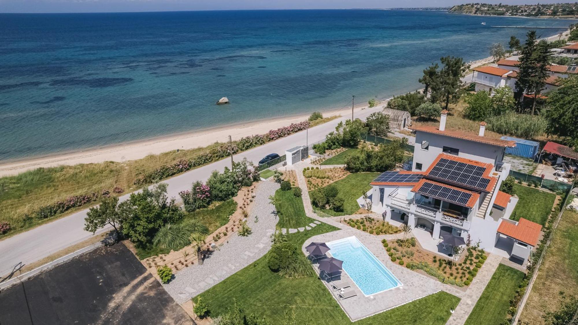 Electra Beachfront Suites, Nea Iraklia