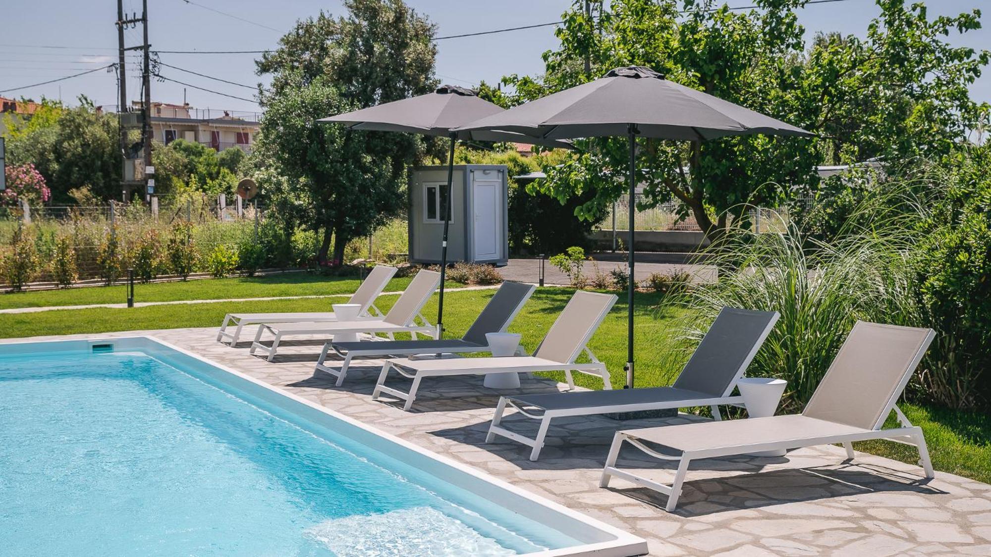 Electra Beachfront Suites,