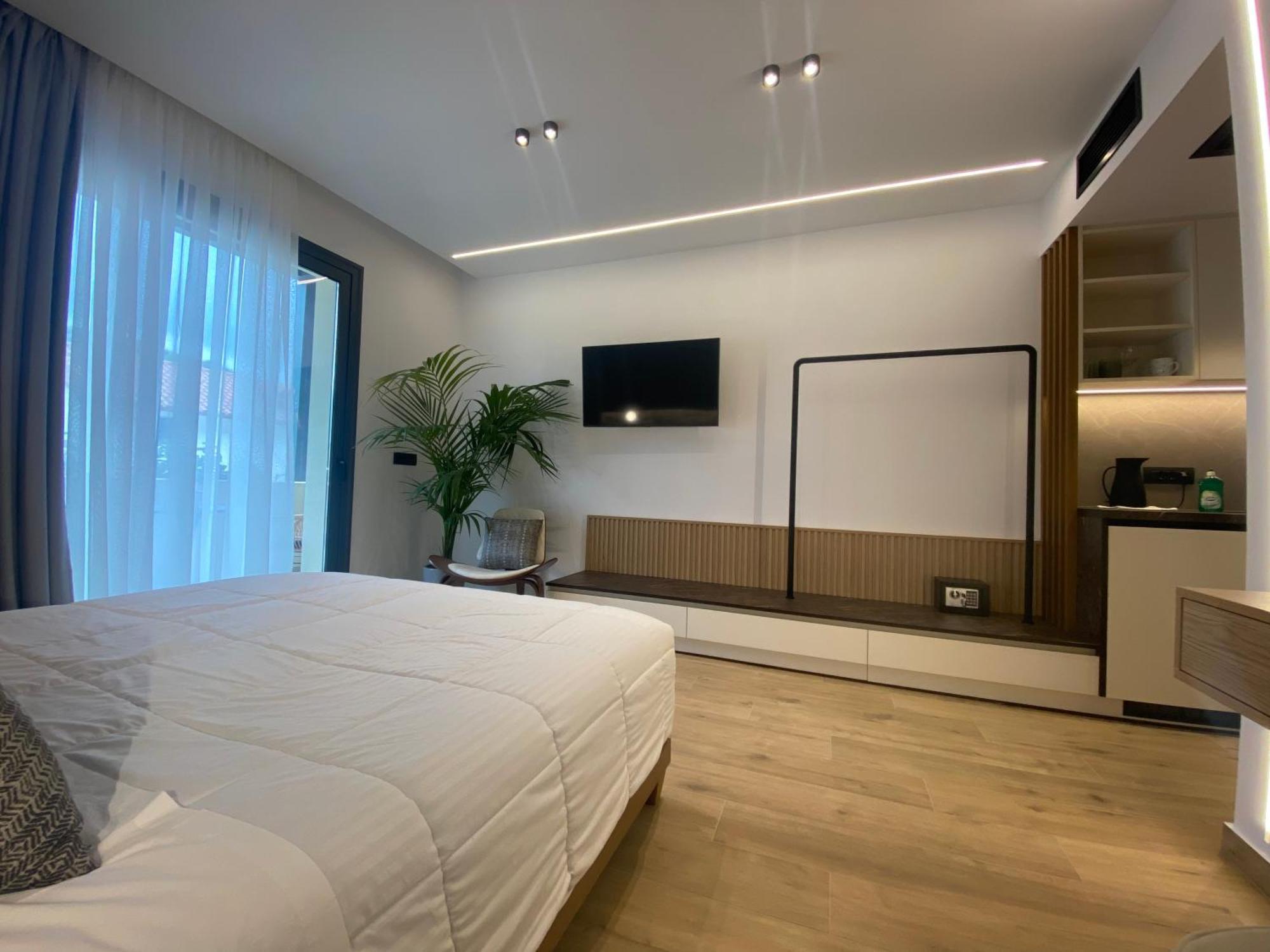 Tramonto Maisonettes & Apartment Parga