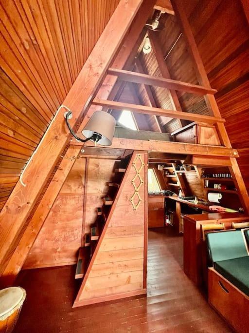 Holiday home A-frame Off The Grid Khalikeri