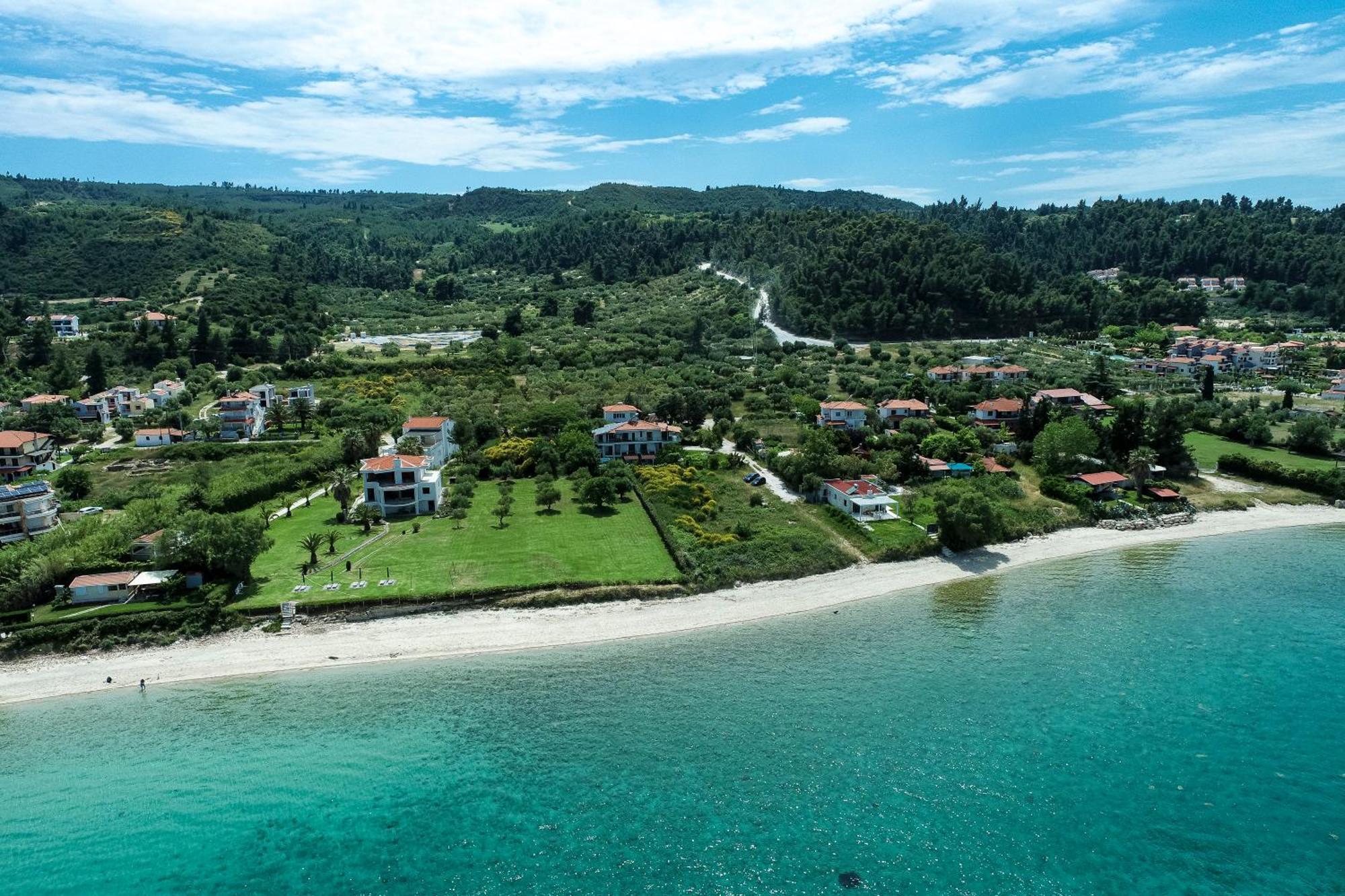 Aleksia Seaside Deluxe Apartment Pefkochori