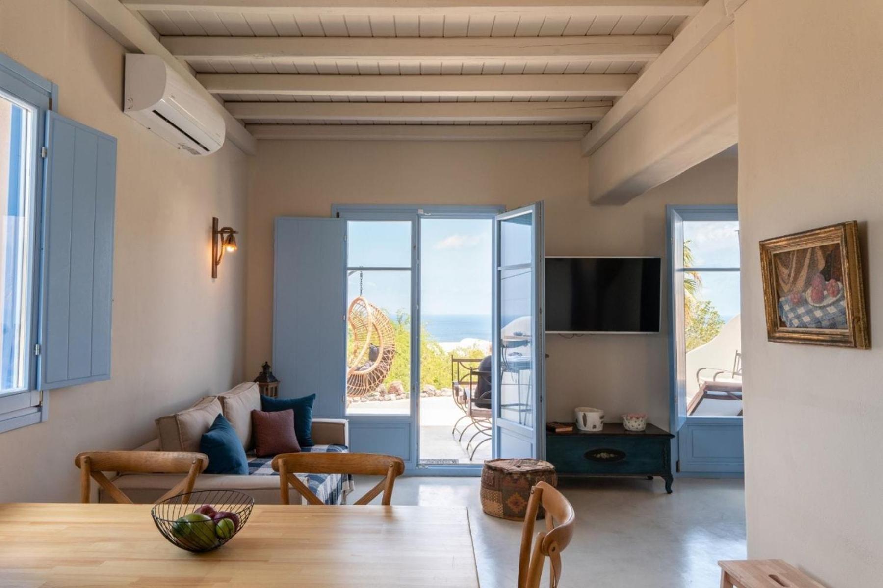 Exclusive Santorini Villa 3 Bedroom Villa Private Jetted Pool Sea Phenomenal Sunset View Finikia