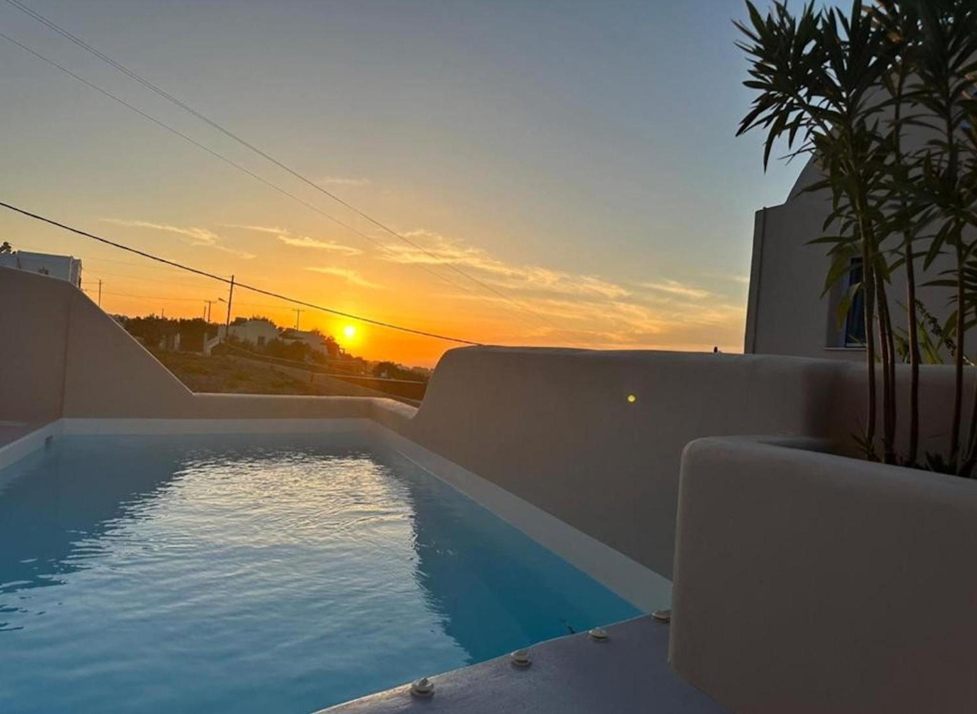 Signature Pfv Finikia Santorini Oia (Santorini)