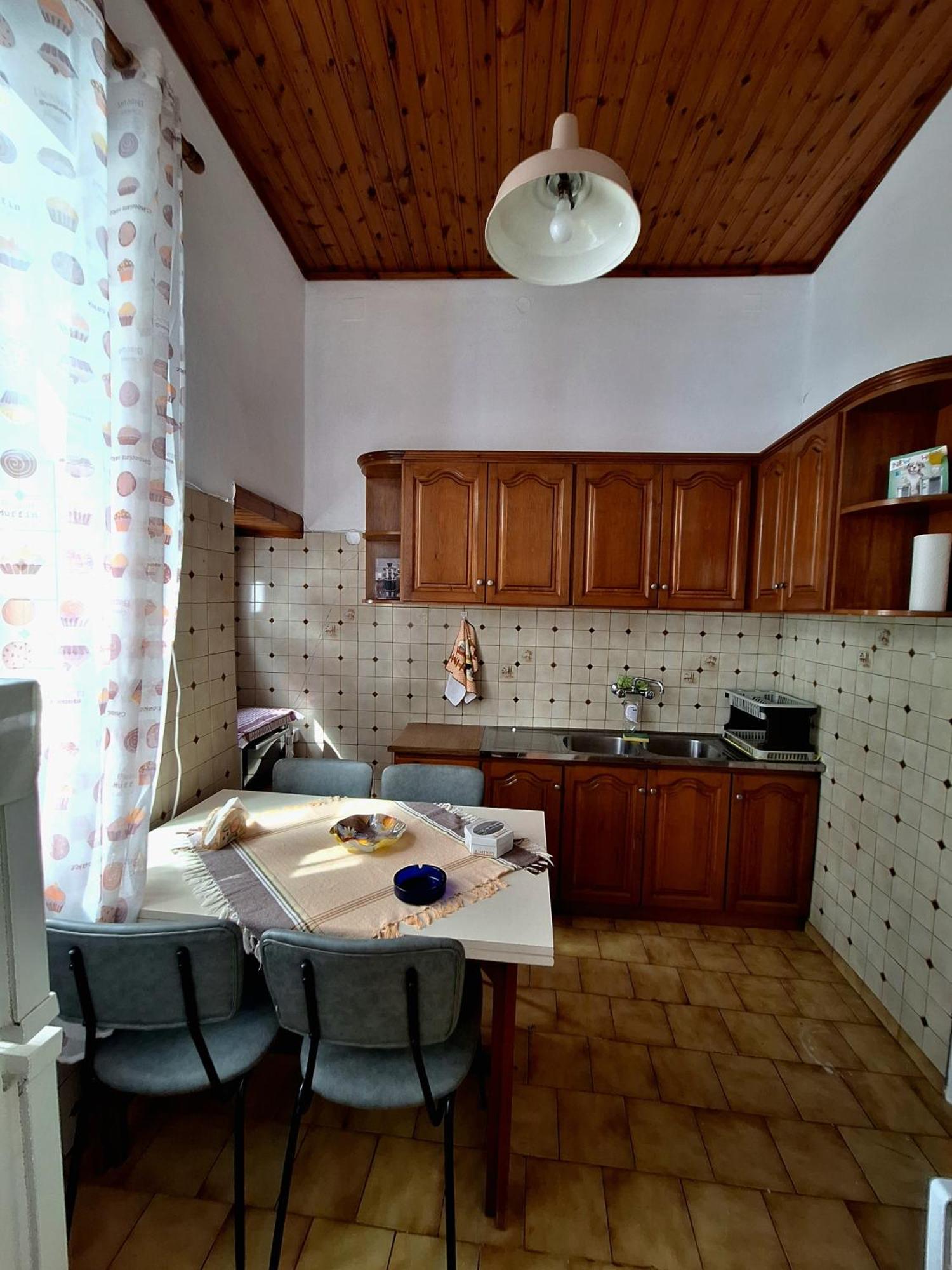 Gyzi 's House Apartment *