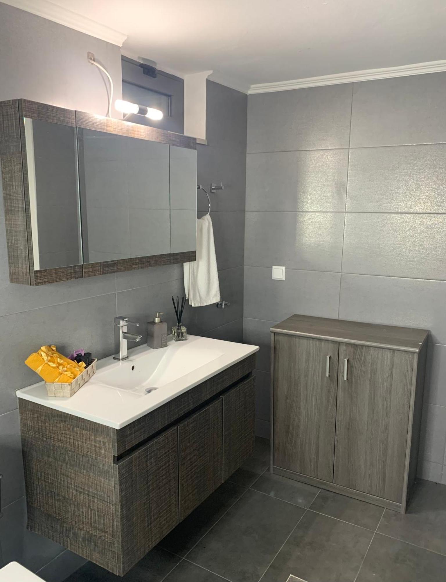 Eucalyptοs House Apartment