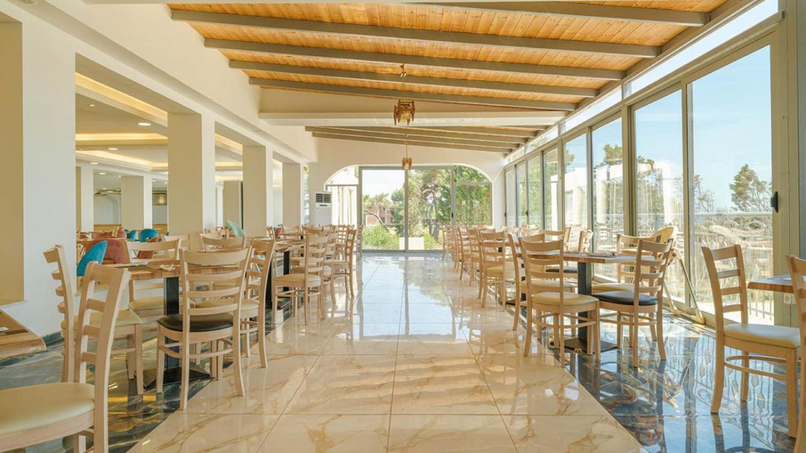 Ninos Grand Hotel