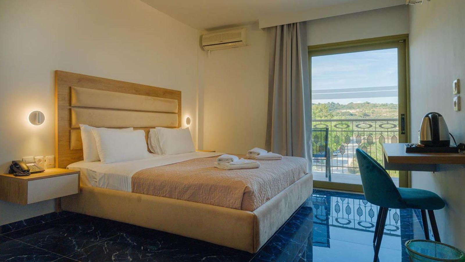 Hotel Ninos Grand Kastrosikia