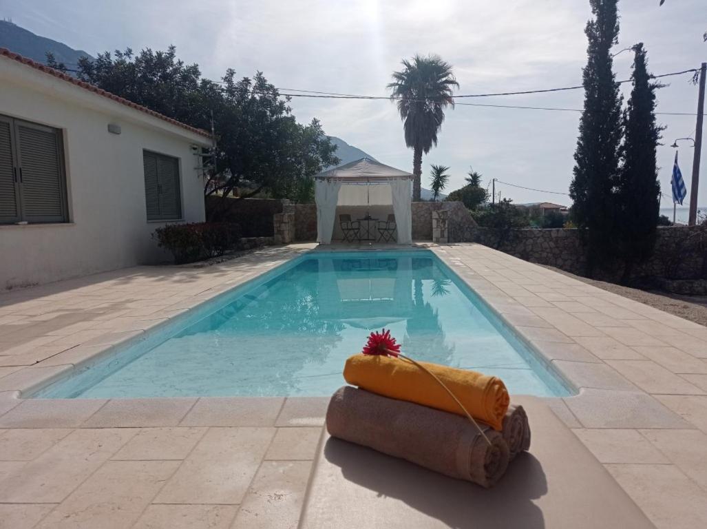Kochilaki Ideales Villa