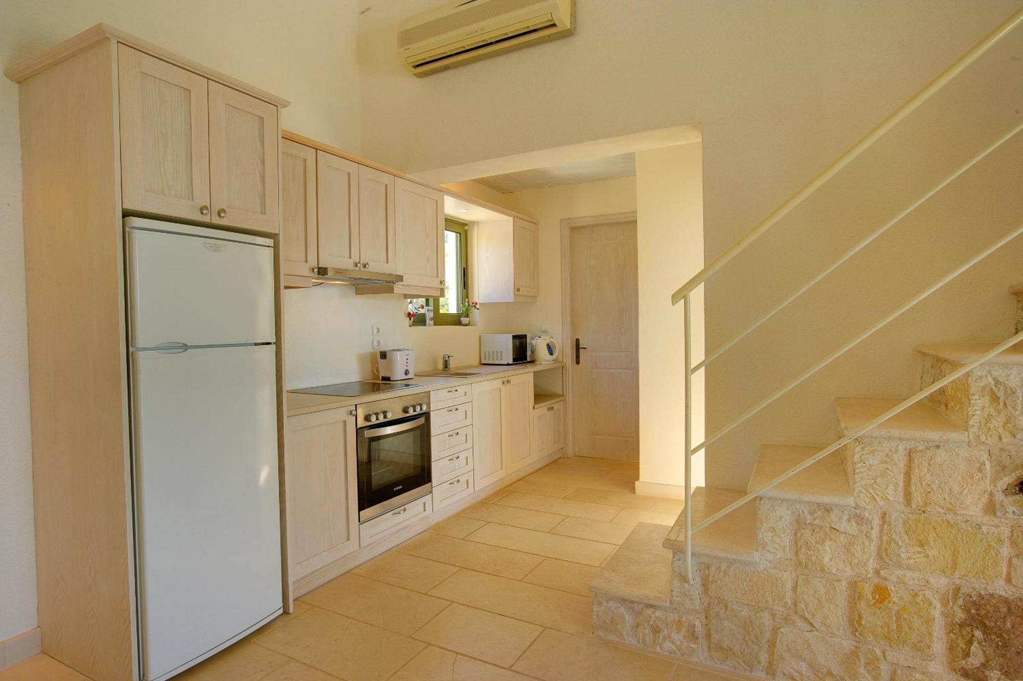 Petalida Ideales Villa *
