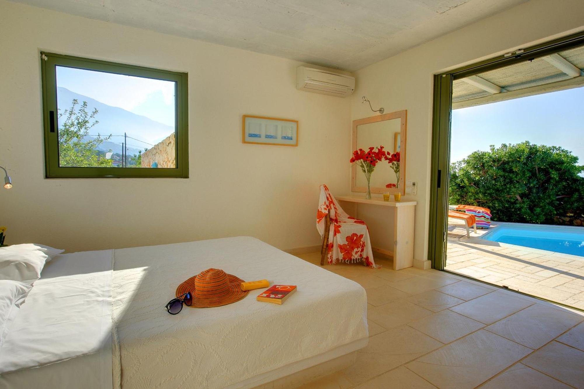 Petalida Ideales Villa *