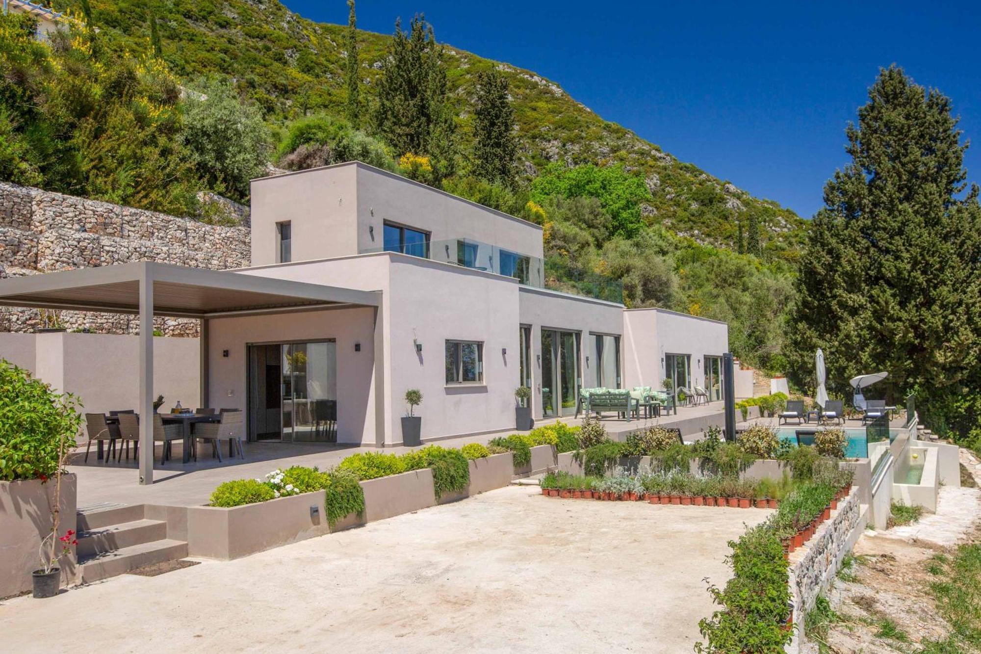 Ino Lefkas Villa