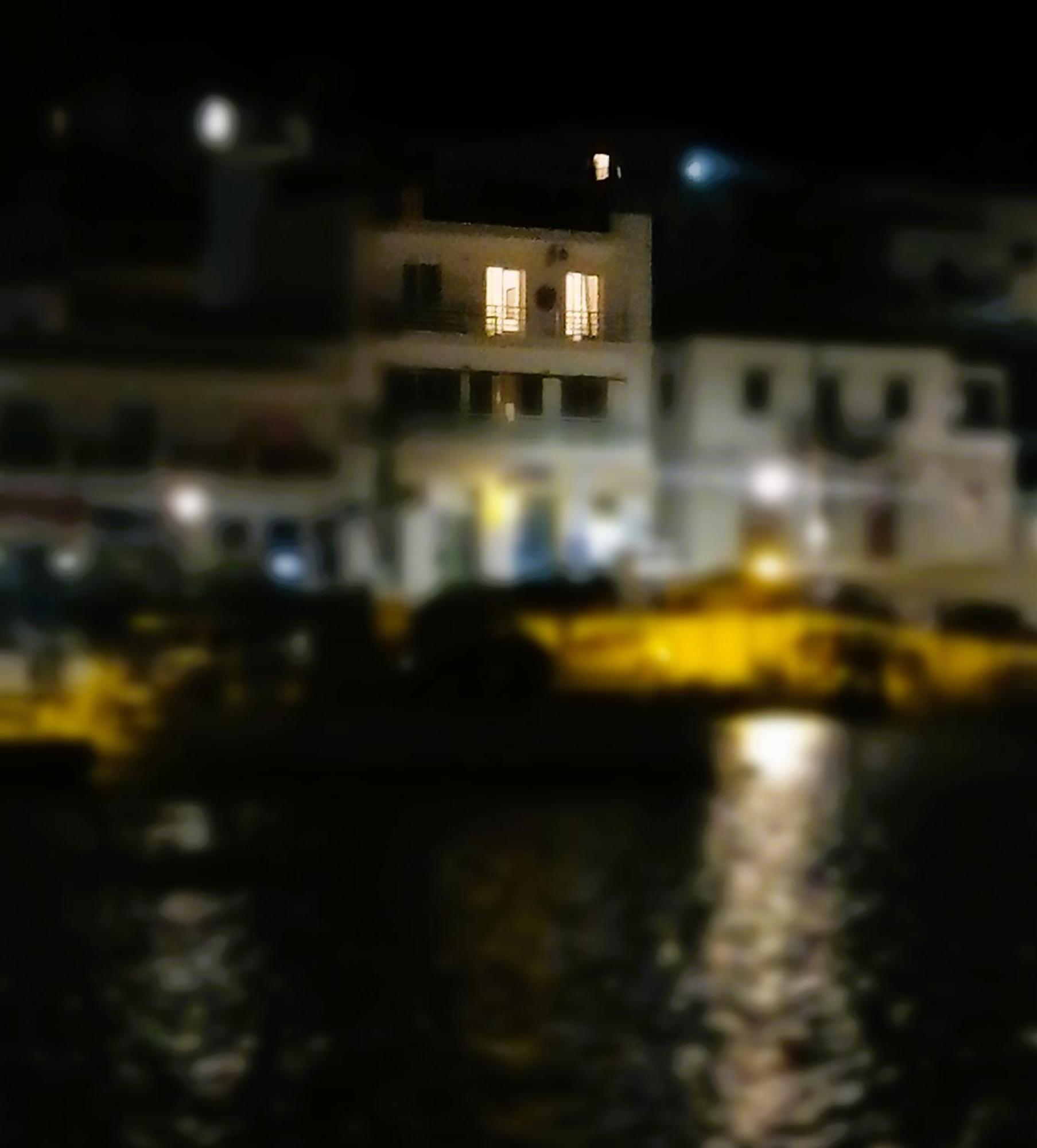 Isalos Andros Apartment
