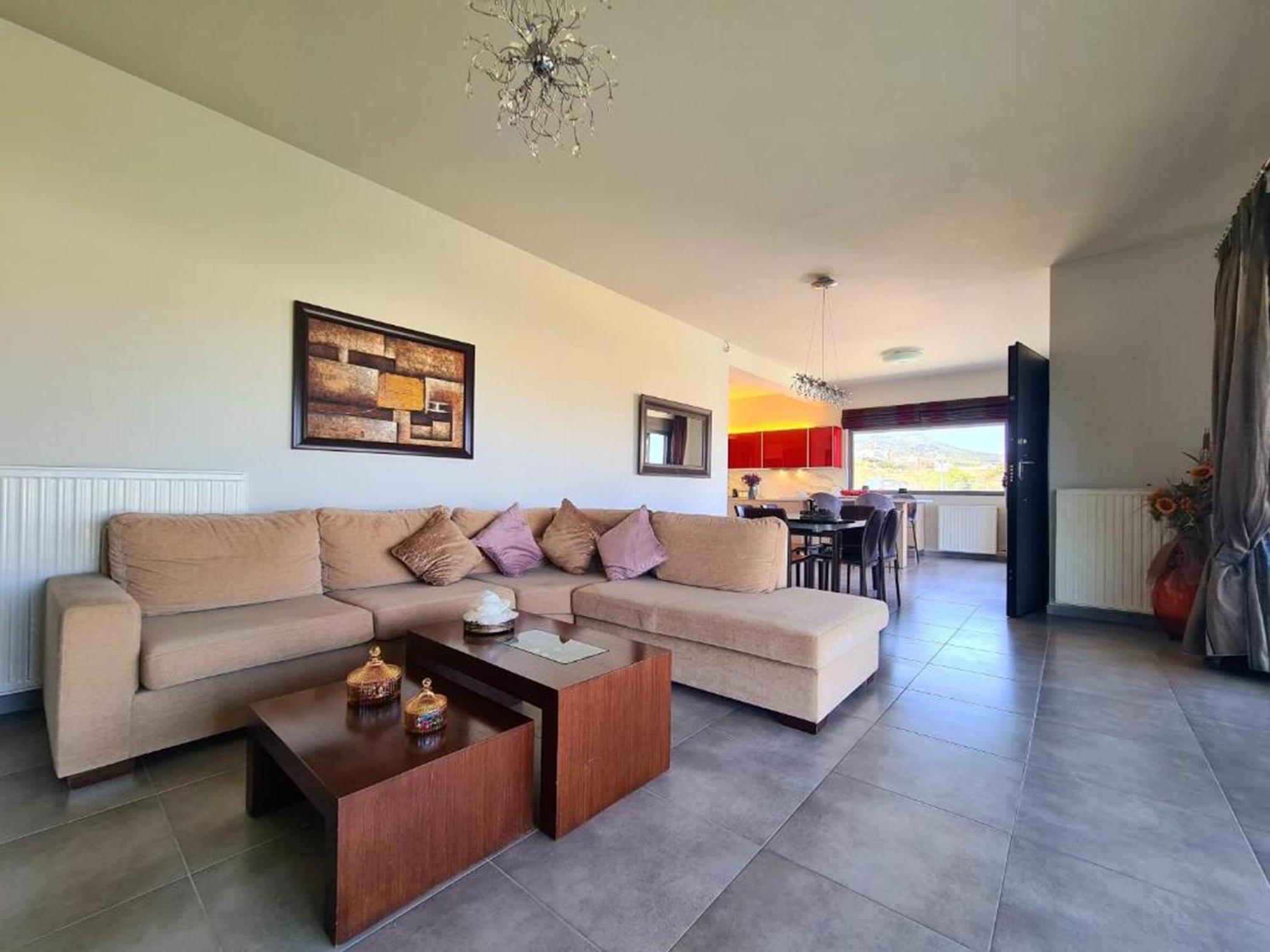 High View Villa *