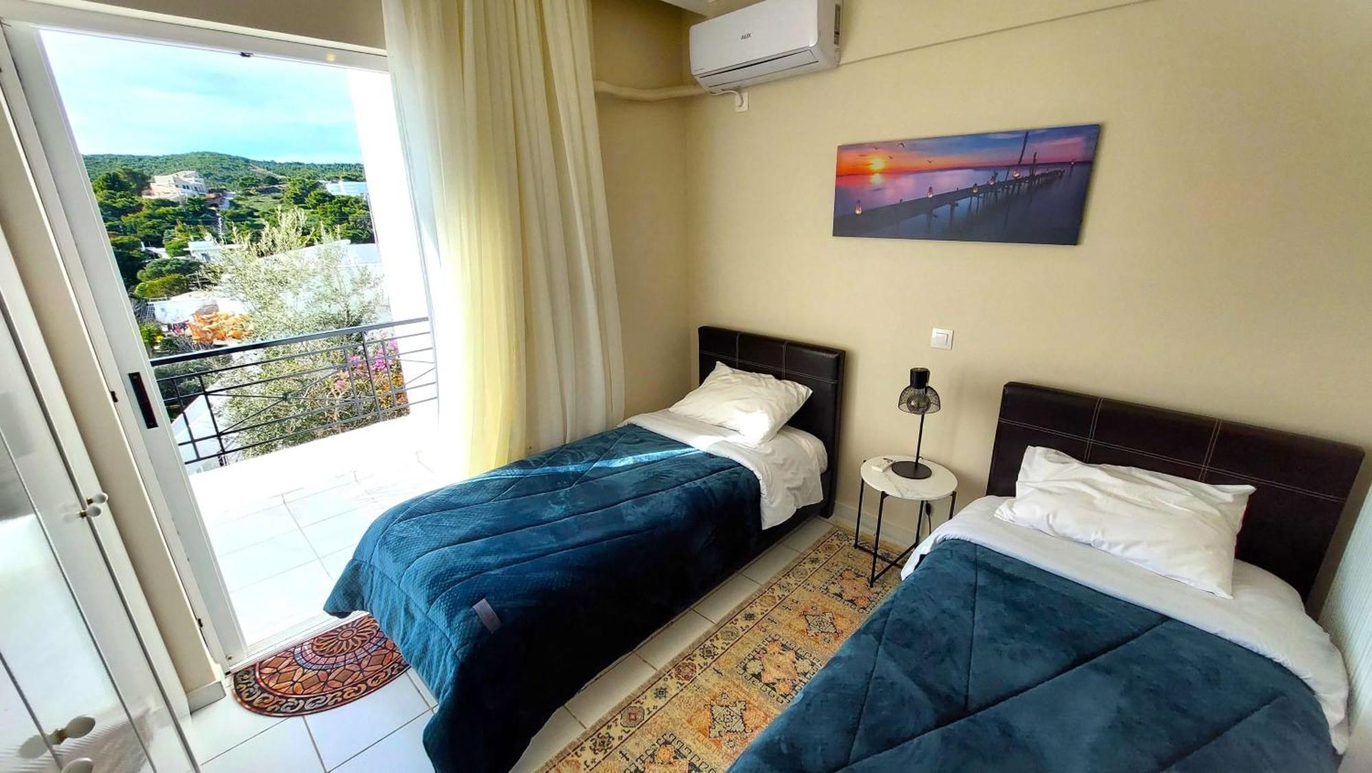 Villa Dea Del Mare Complex In Front Of The Sea. *