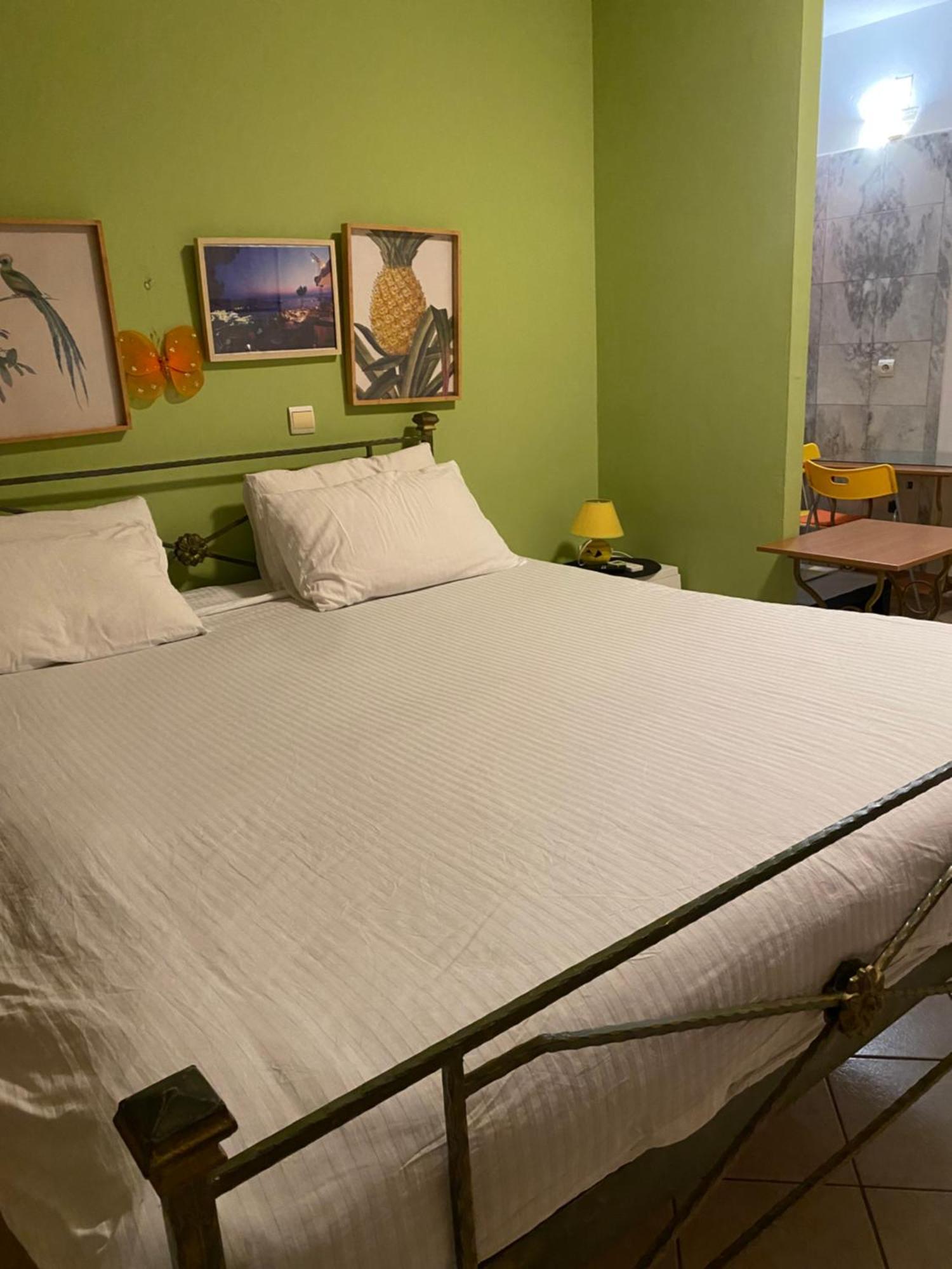 Maria's Roomstudios Flats To Let Seaside Heart Chantzara Spyropoulos