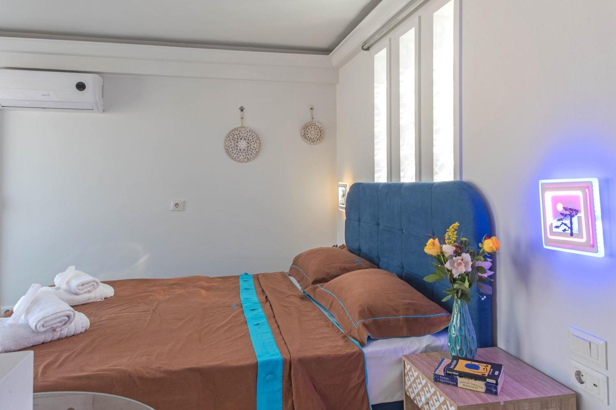 Parthenon Crown Penthouse * Athens