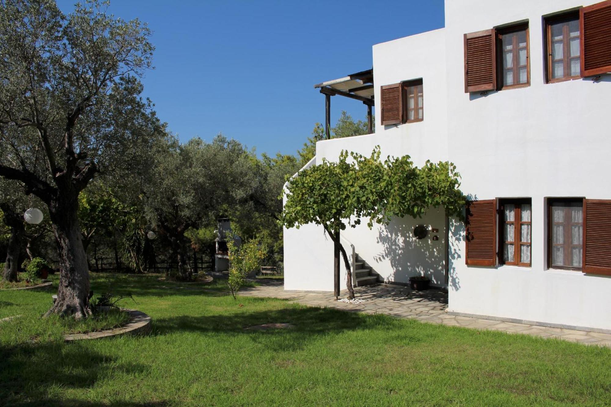 Aspro Spiti 2 Apartment