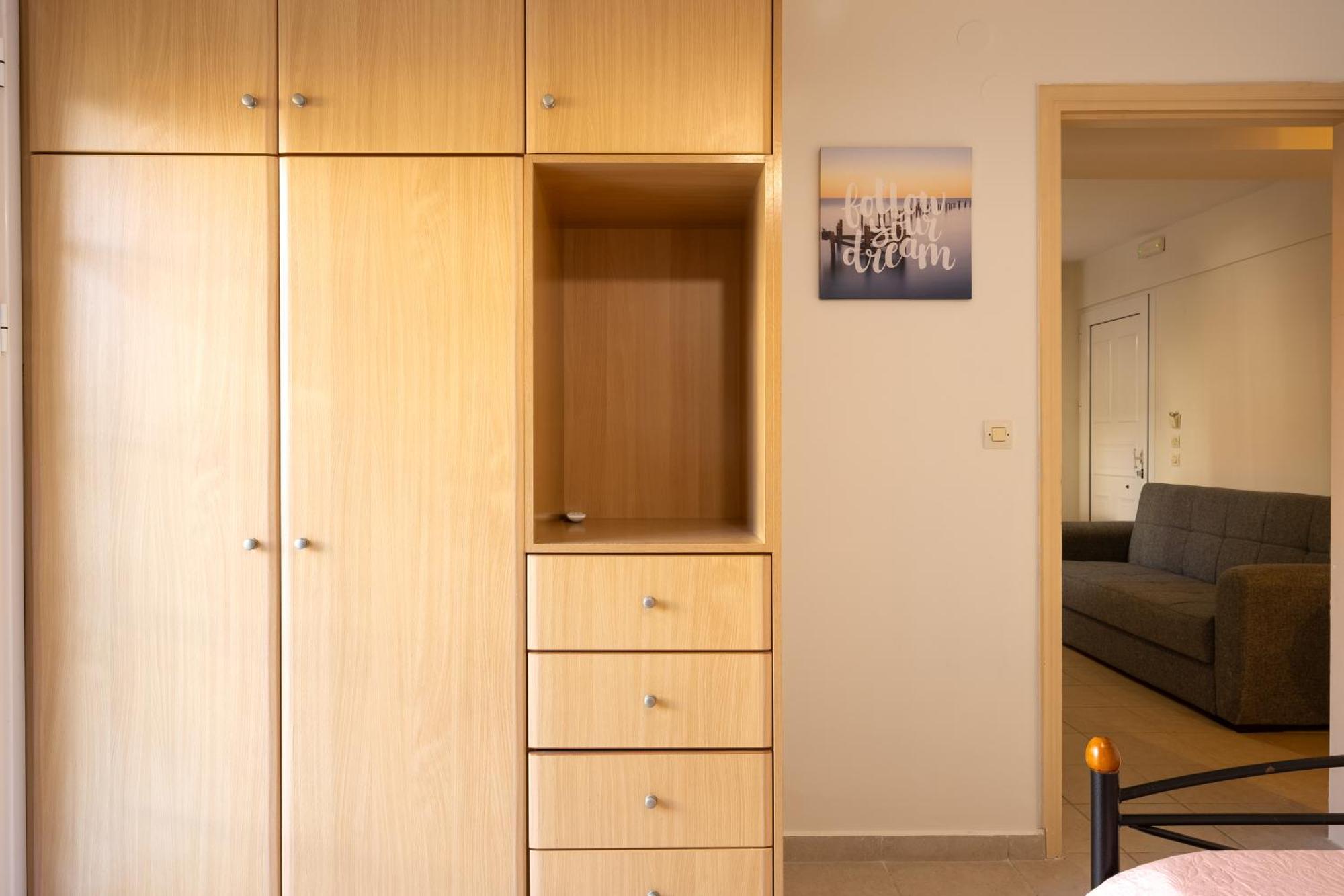 Apartment Pavlos *