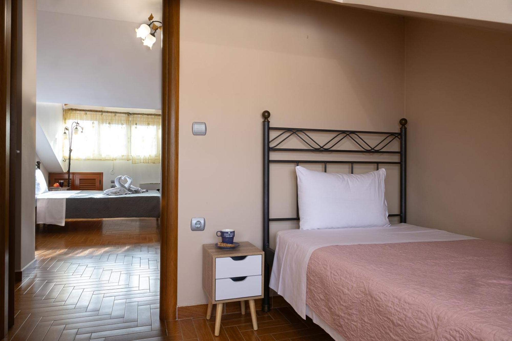 Apartment Pavlos *
