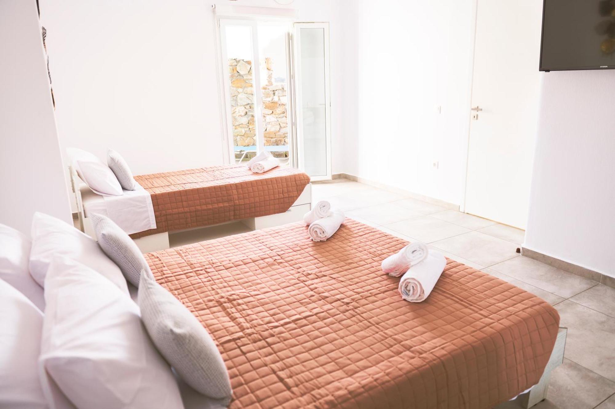 Sunlight Ornos Suites, Private Hot Tub Apartment *