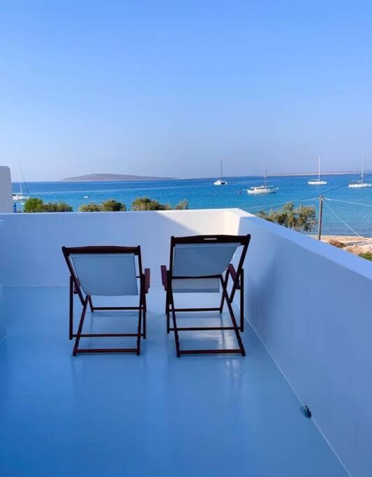 The Blue Lagoon Aliki (Paros)