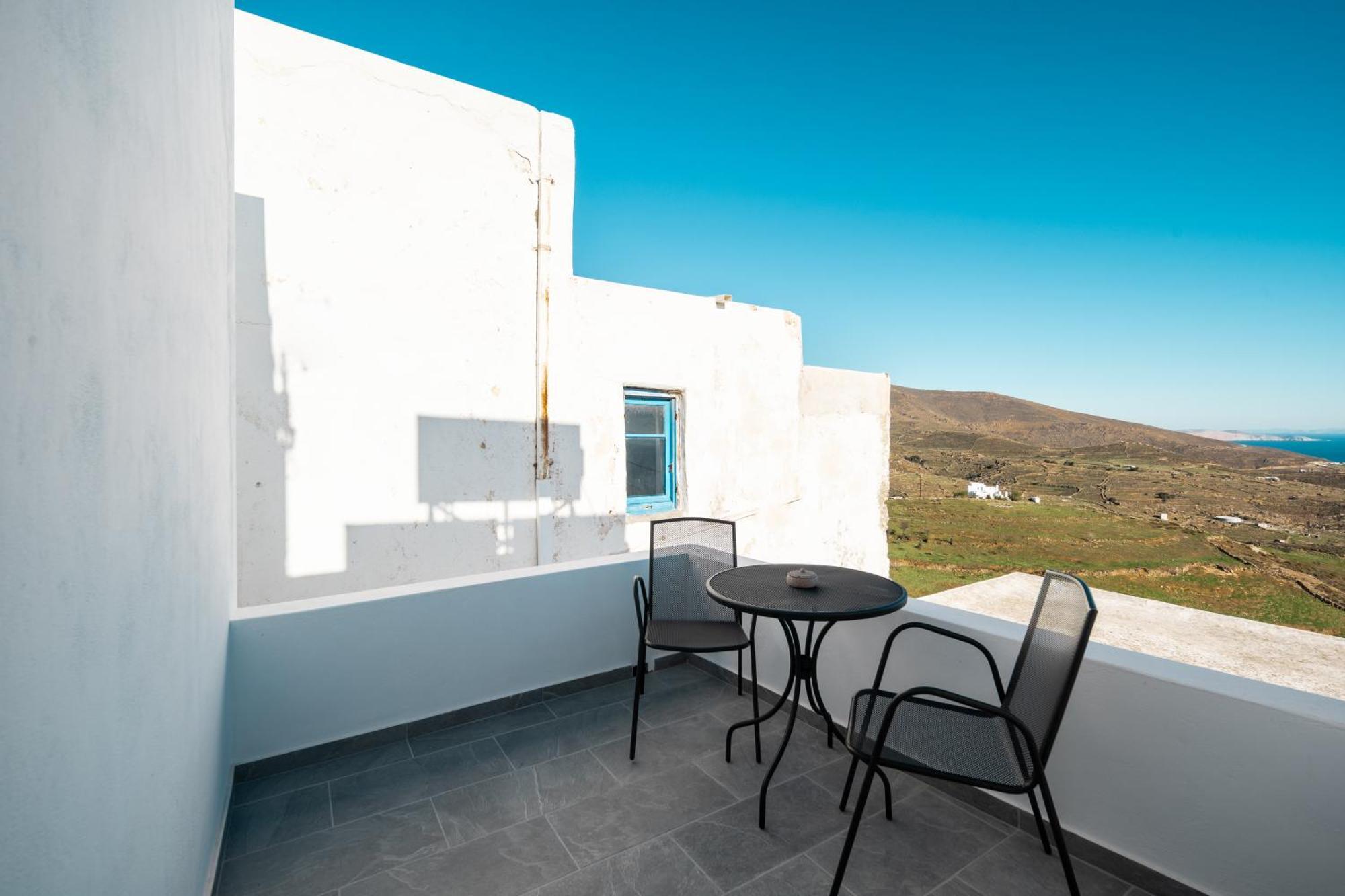 Anemologio * Serifos Town