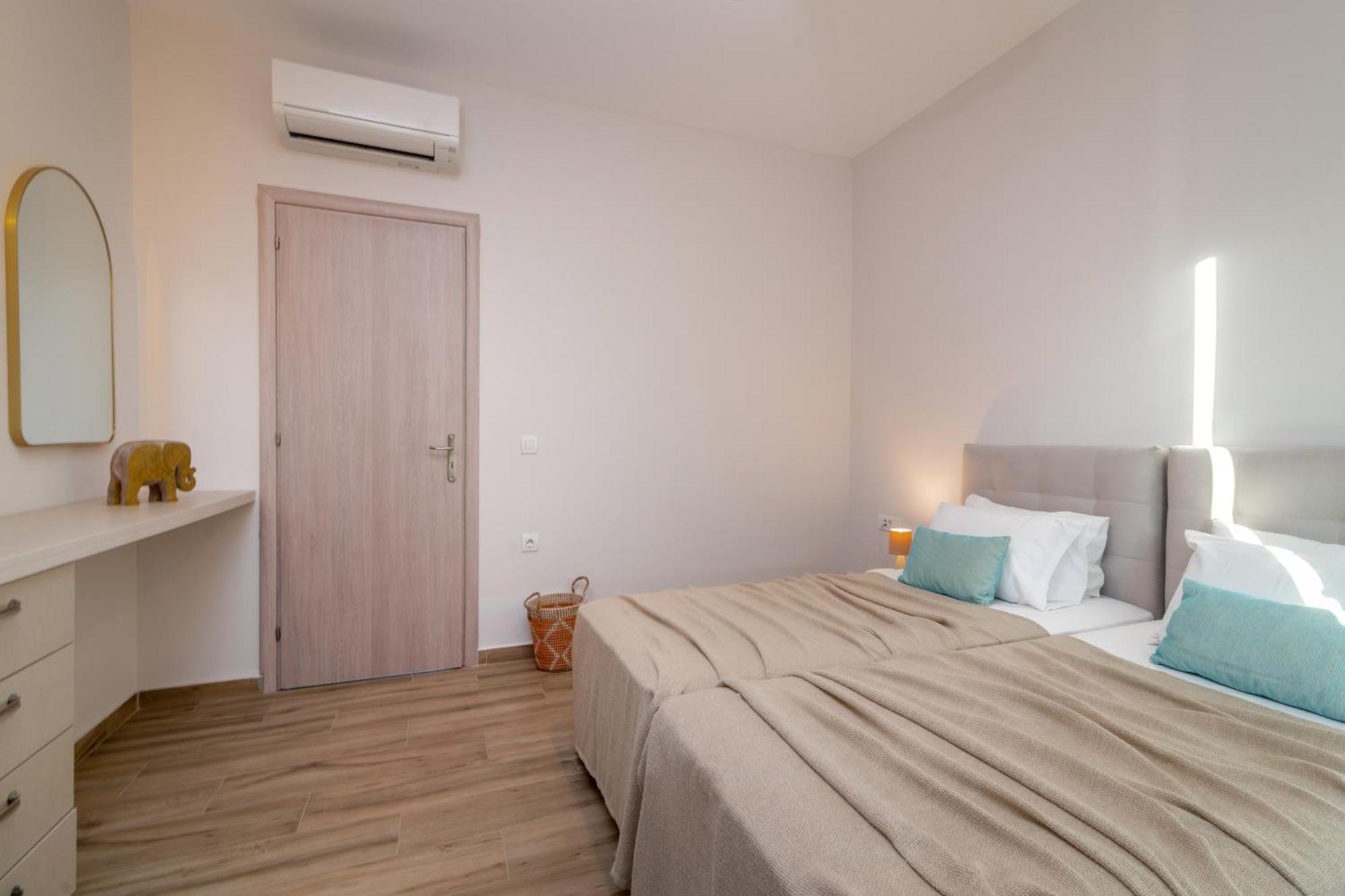 Kavo Seaside Luxury Apartment