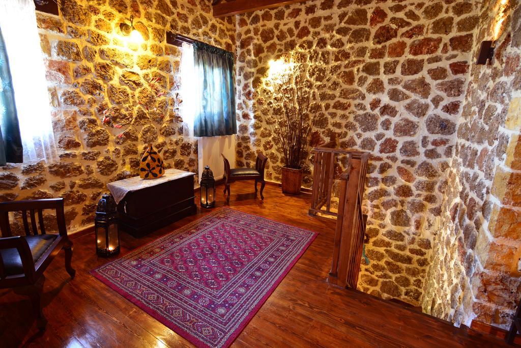 Filiantra Suites 3* Kato Pitsa