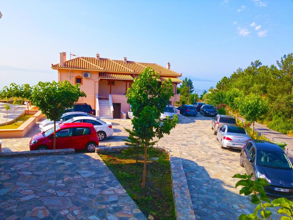 Panorama Aparthotel Kala Nera