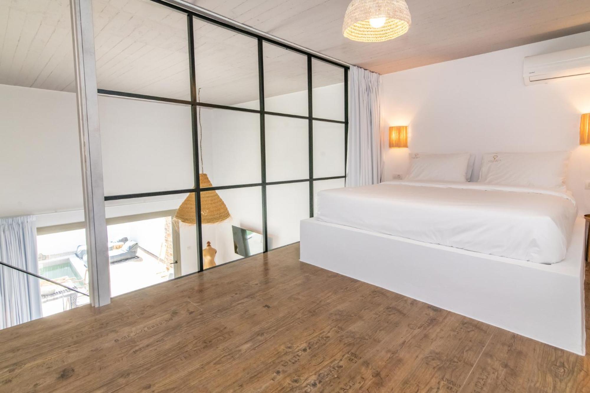 Tinosera Luxury Villa