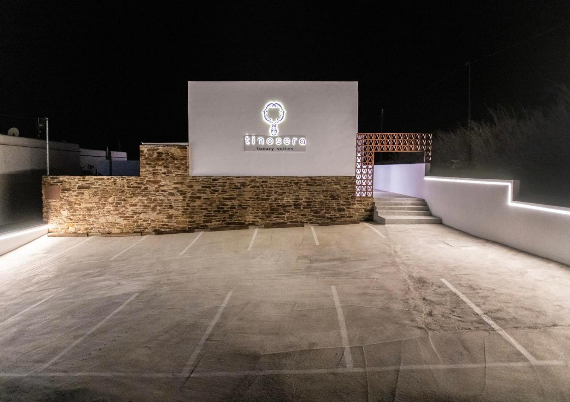 Tinosera Luxury Villa *