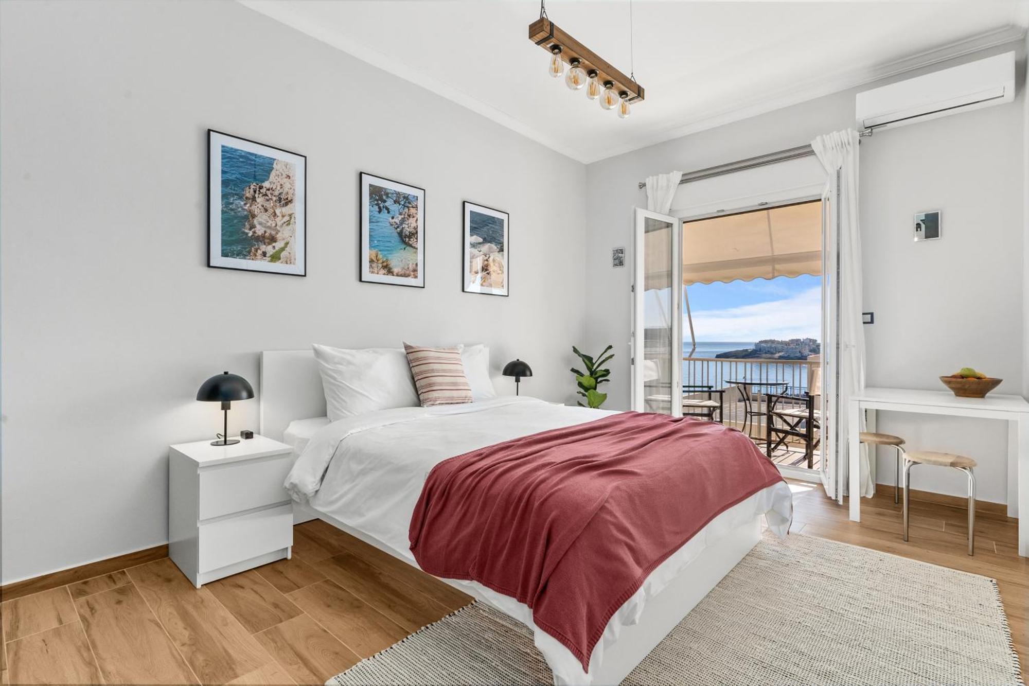 On The Port: Apartment *