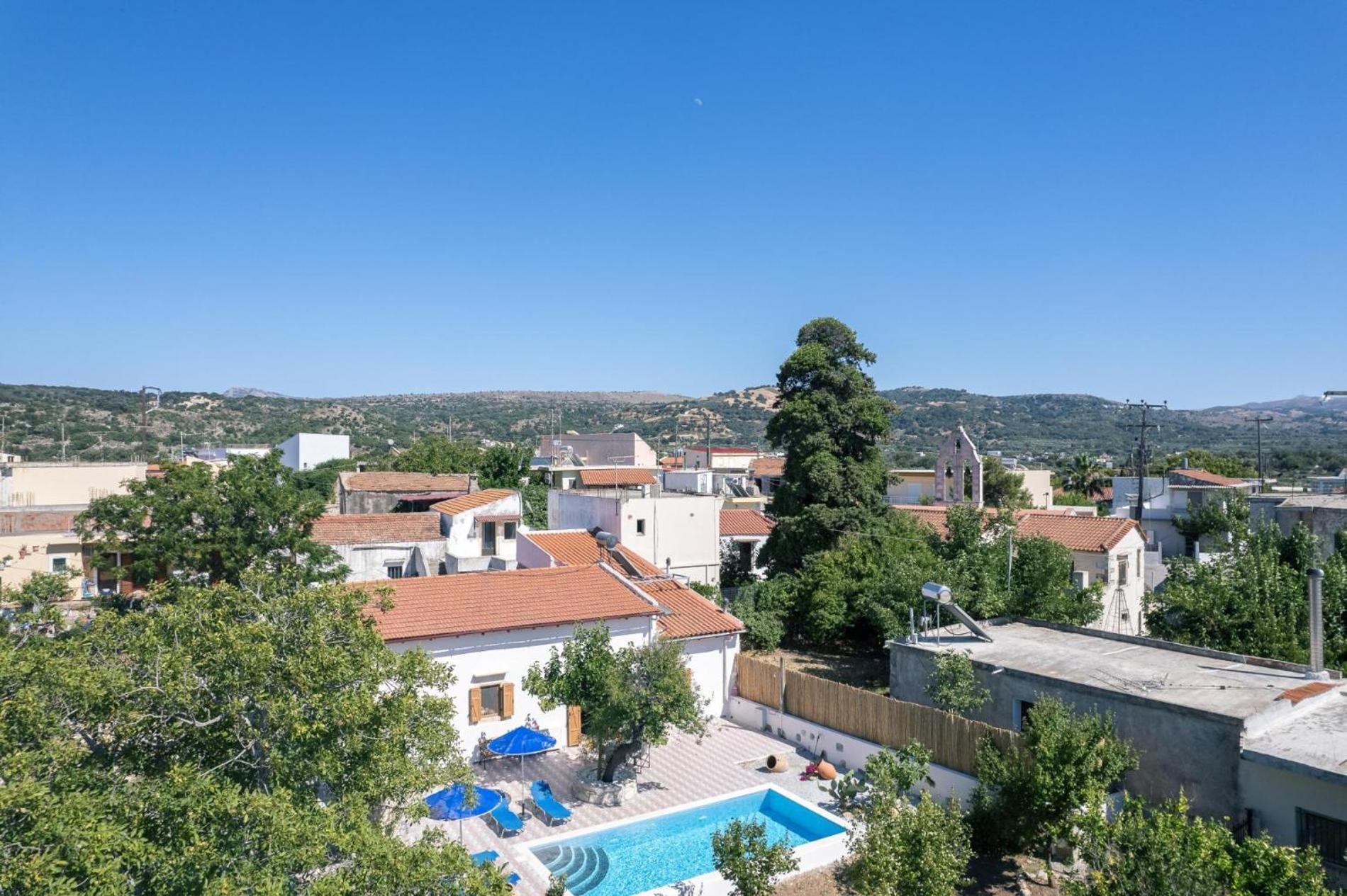 Silver Gem With Private Pool *
