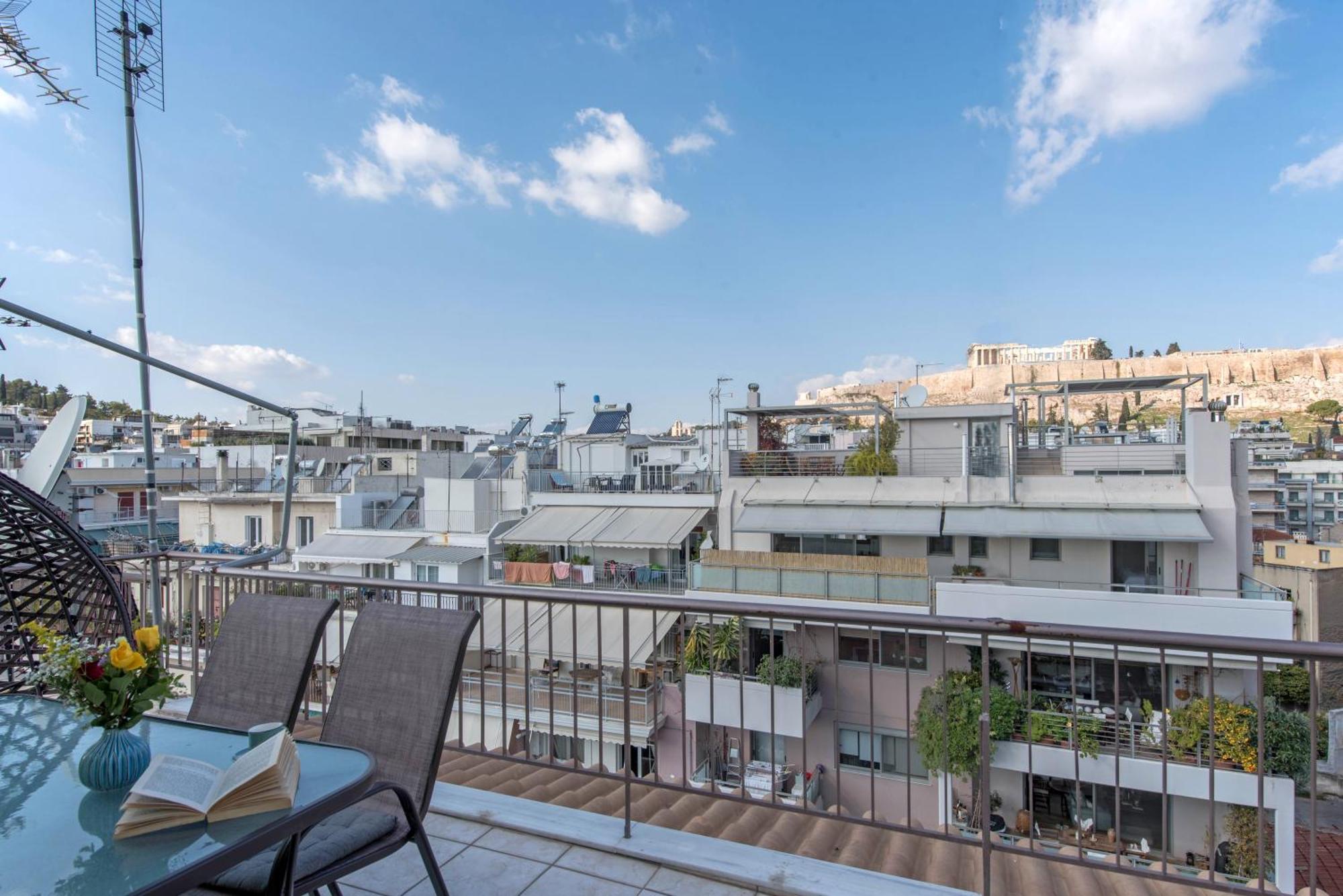 Parthenon Crown Penthouse Apartment