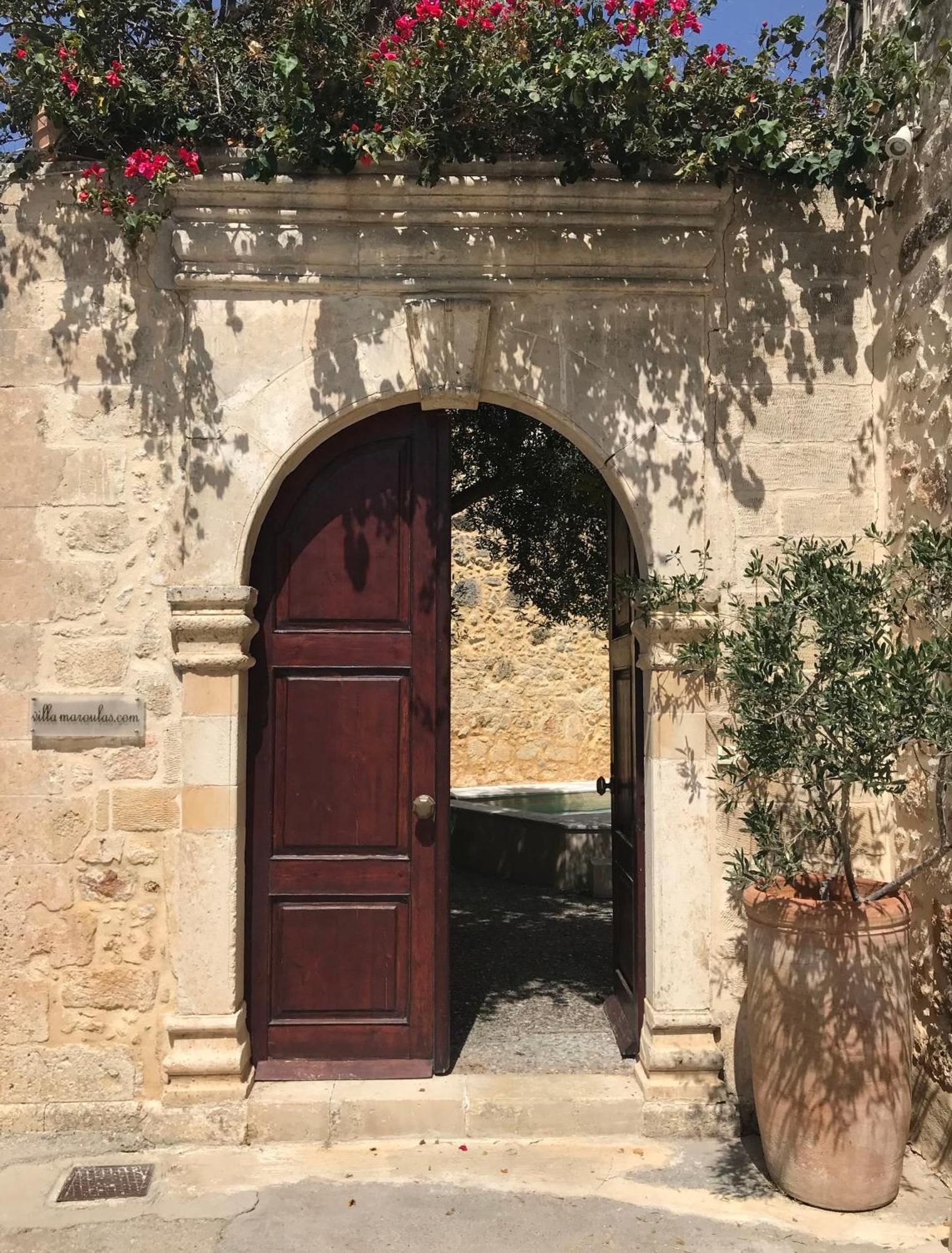 Historic Venetian Castle Ideal For Family Events! *