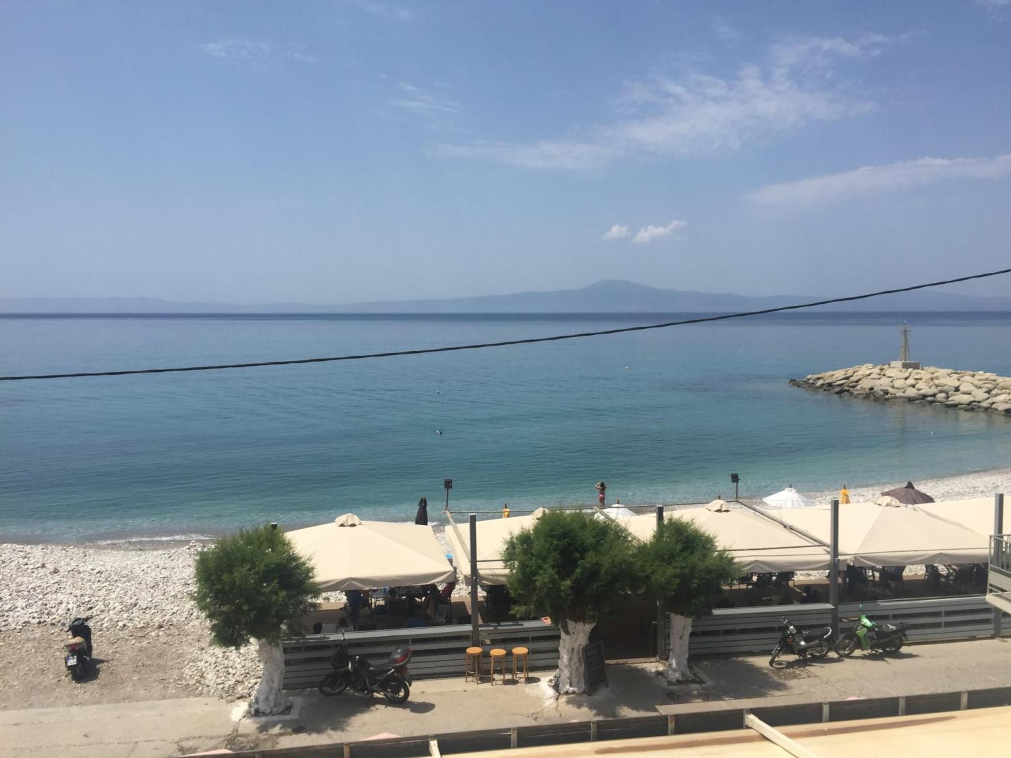 Apartment Agali 2 Superior Mezonet Front Of The Sea Akrogiali