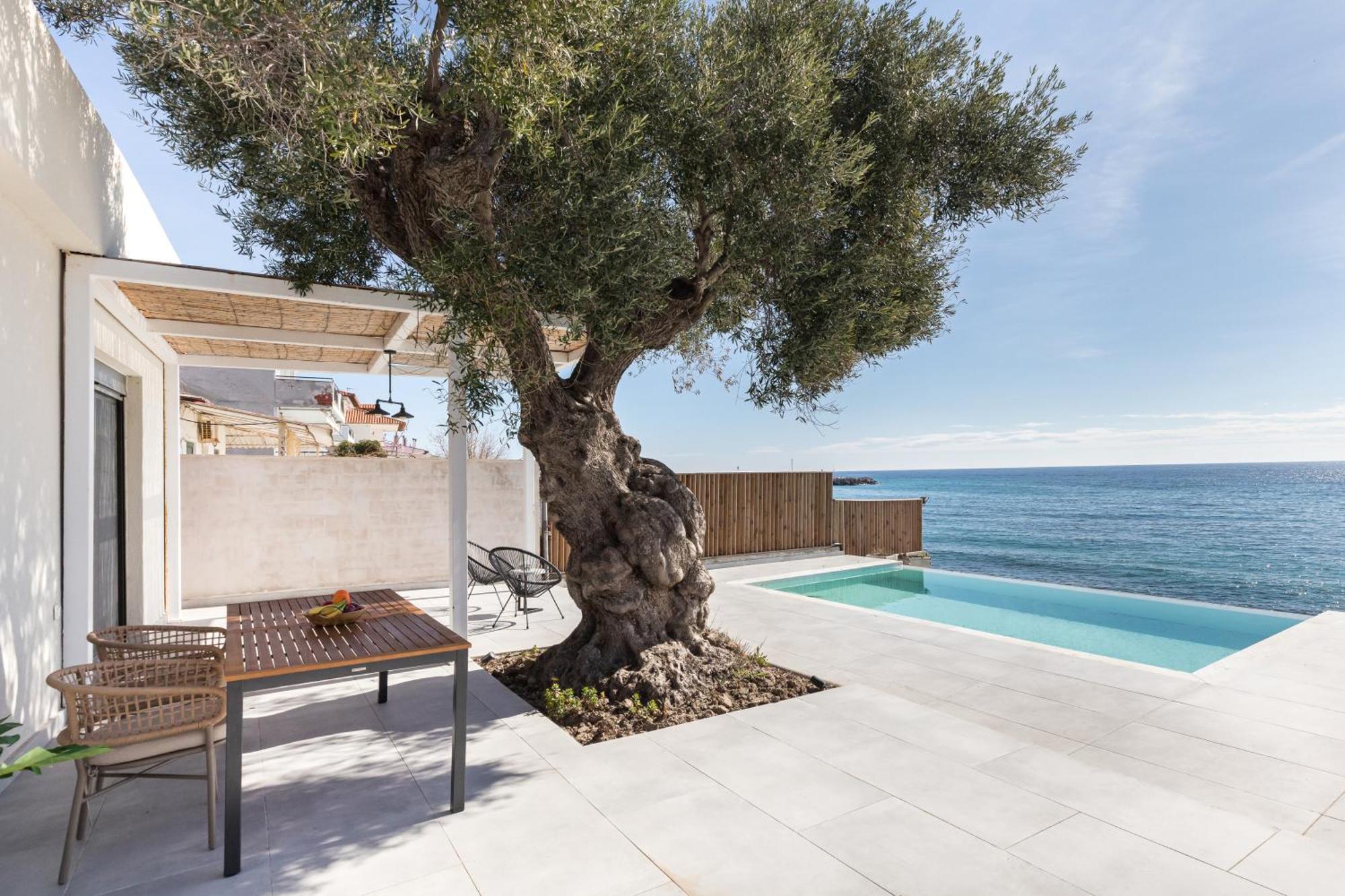 Melivia Seafront Villa