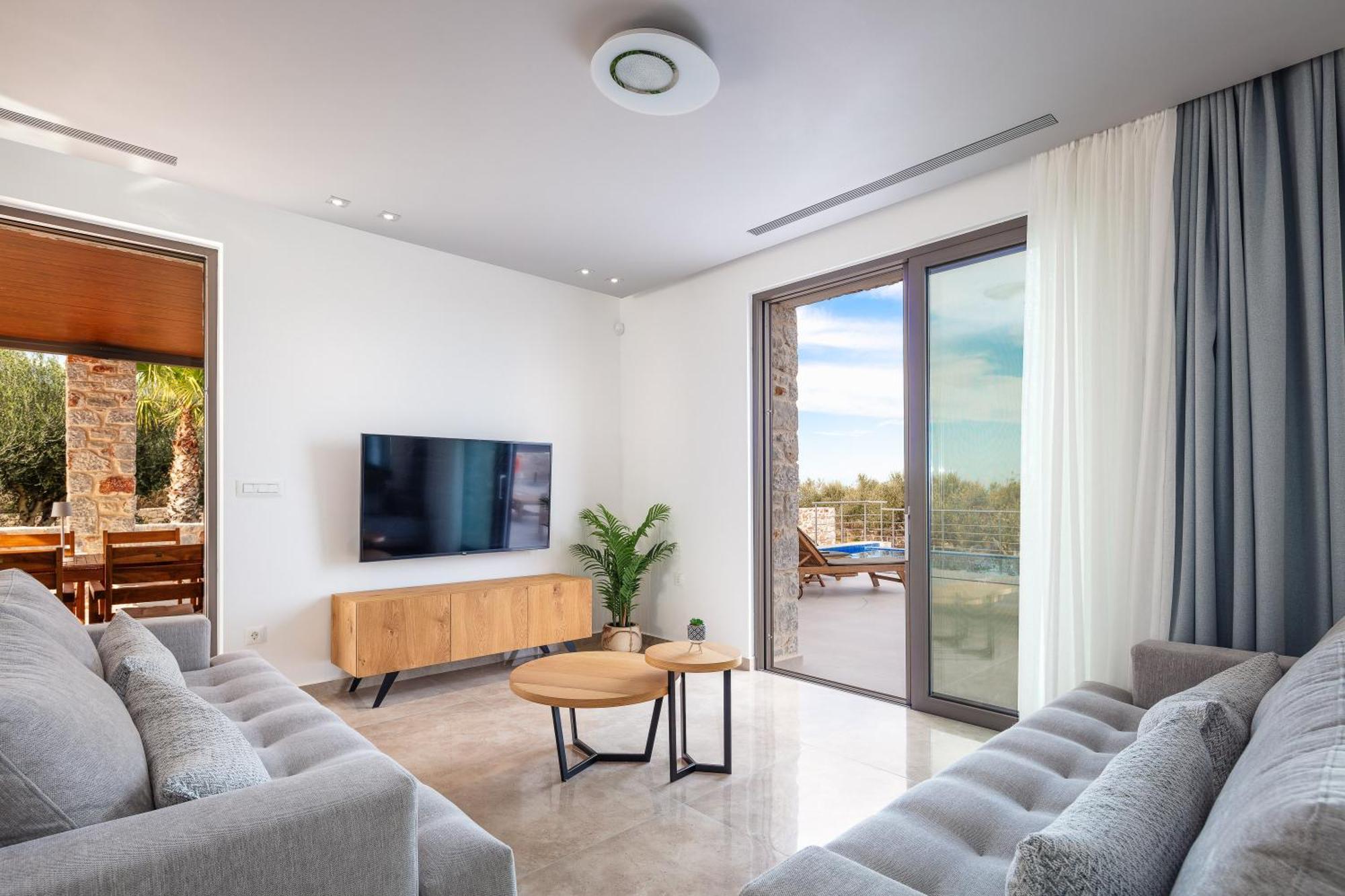 Oinolithos Luxury Villa Kalamaki (Chania)