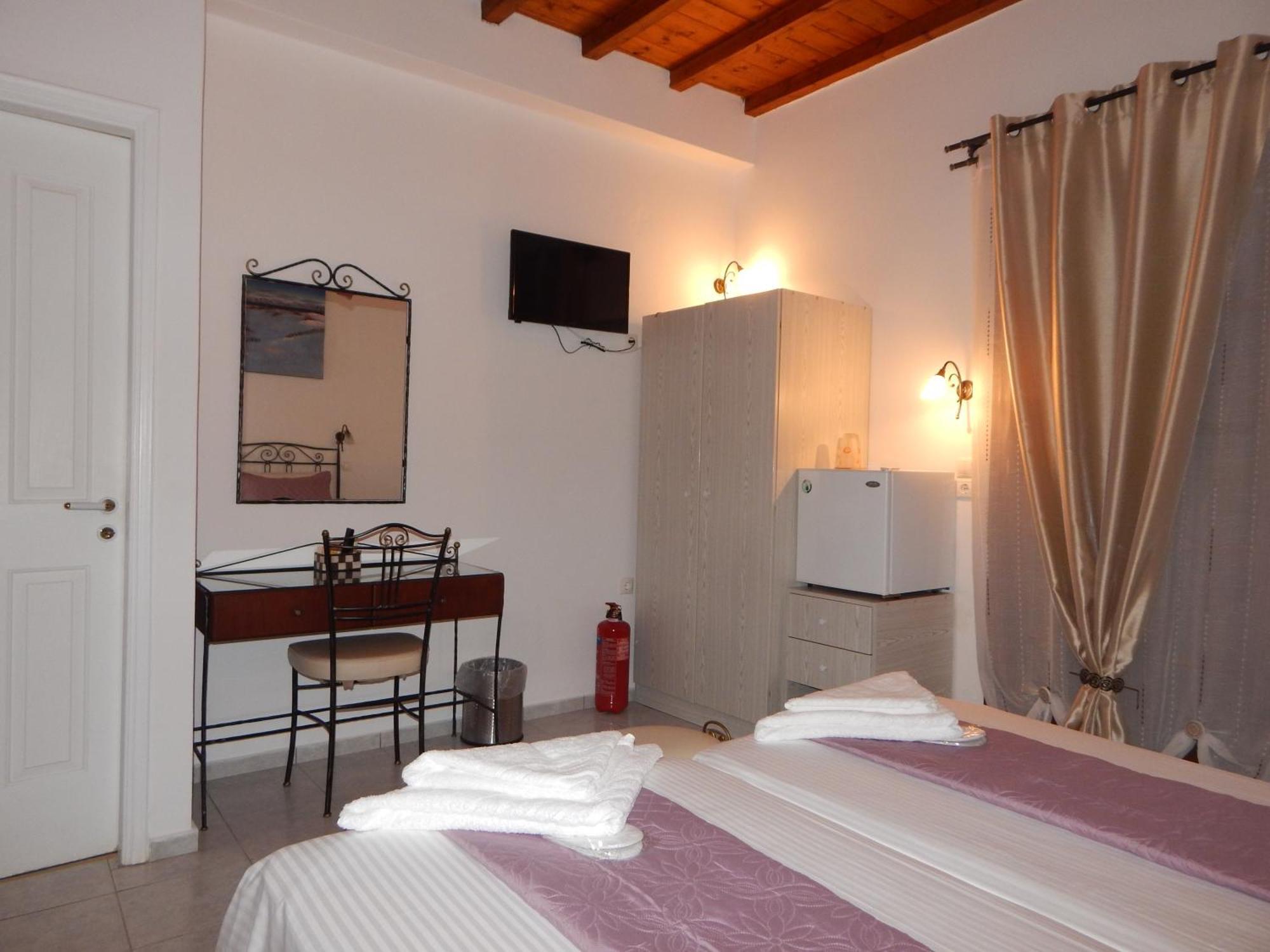 Tinos & With Sea View Apartment