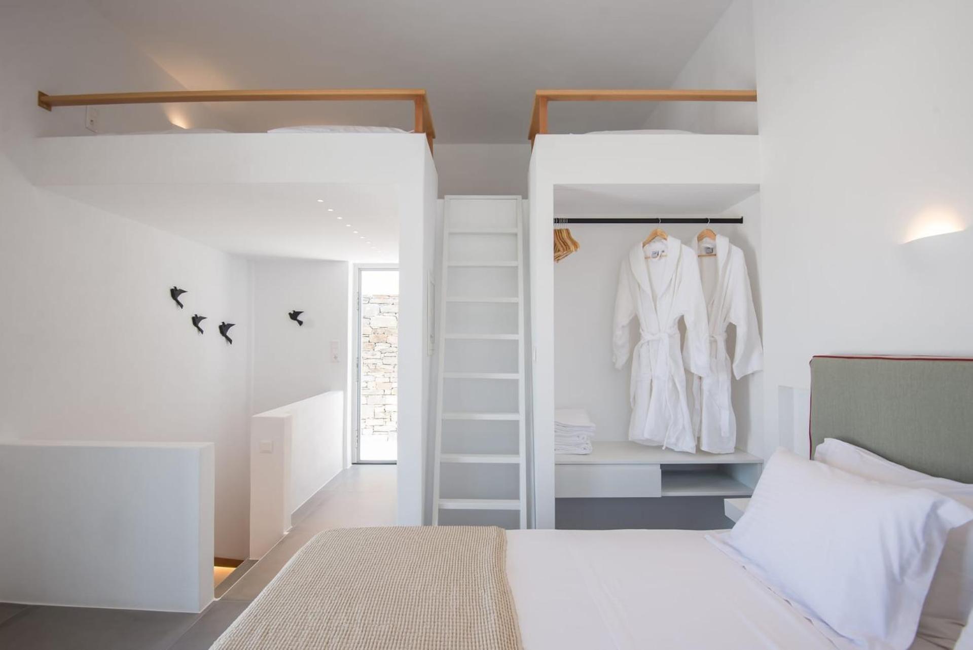 Beautiful Paros Villa 1 Bedroom The Calming Villa Wonderful Sea Views Jacuzzi Naousa * Livadia (Paros)