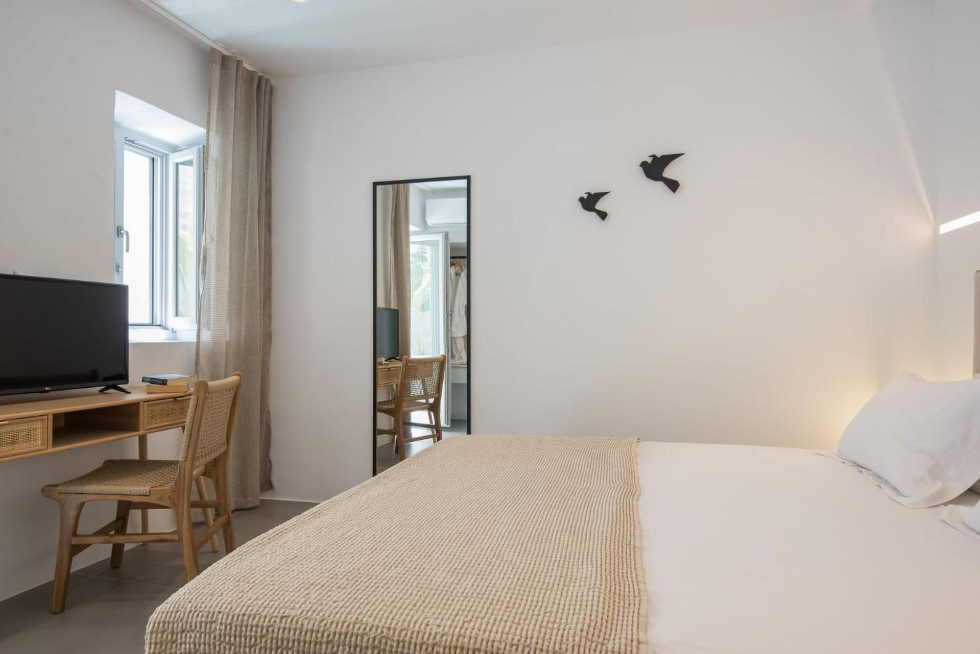 Villa Beautiful Paros Villa 1 Bedroom The Calming Villa Wonderful Sea Views Jacuzzi Naousa *