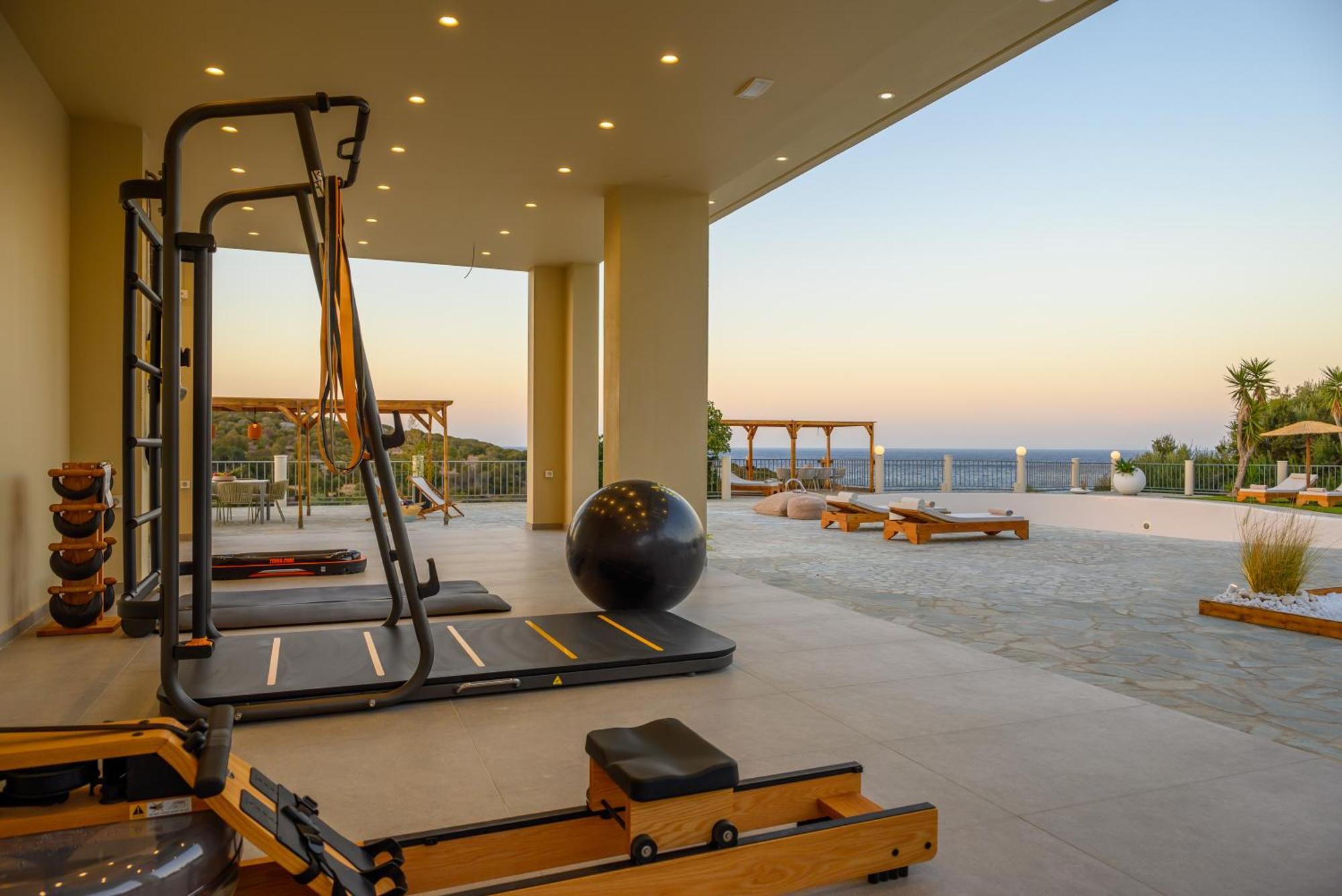 Kalos Luxury Homes, Beachside Experience Voulisma * Istro
